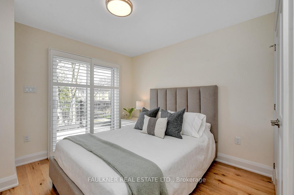 Photo 25 of 41 Aylen Avenue, Ottawa, Woodroffe — HOMEH