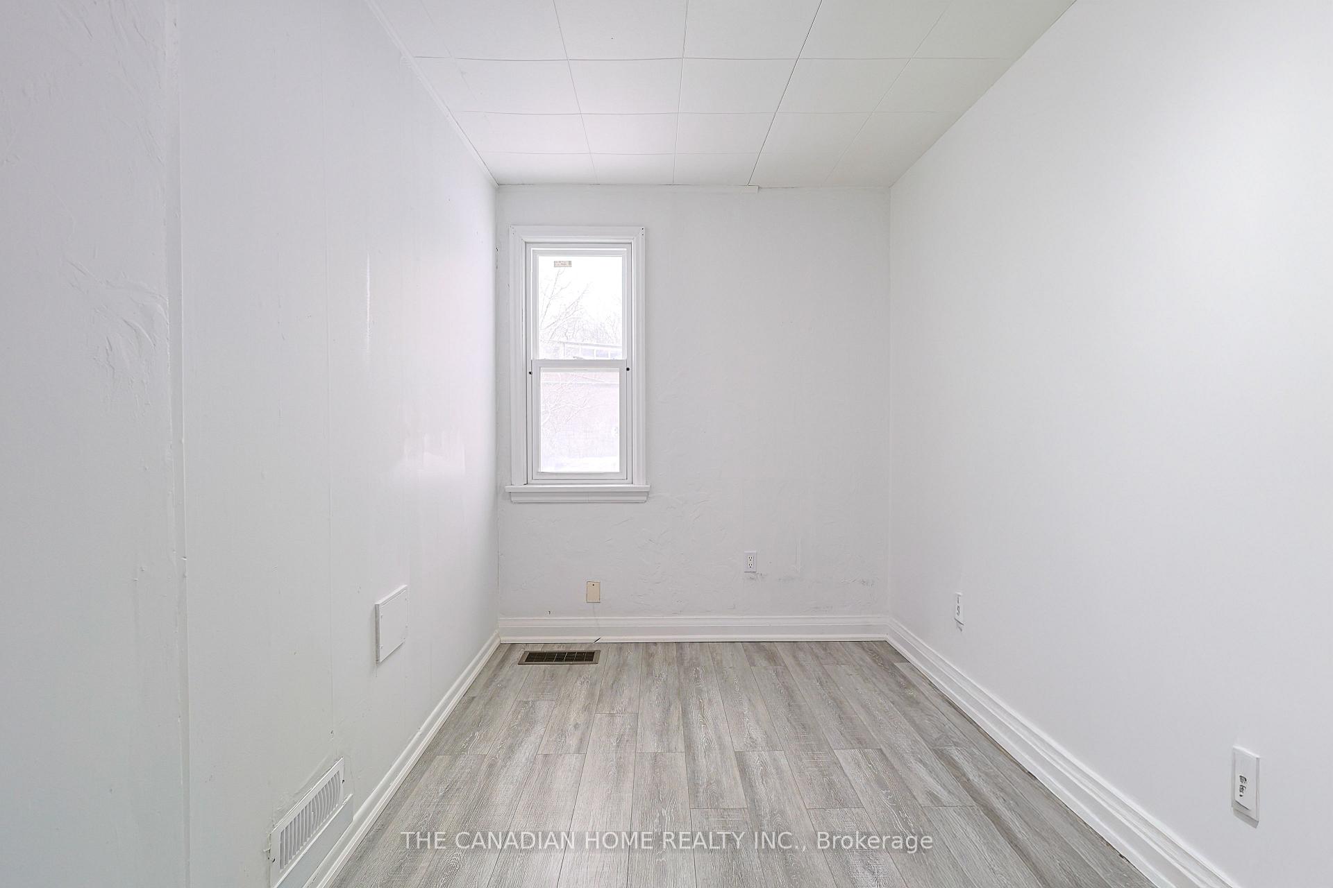 Photo 20 of 176 Church Street, St. Catharines, E. Chester — HOMEH