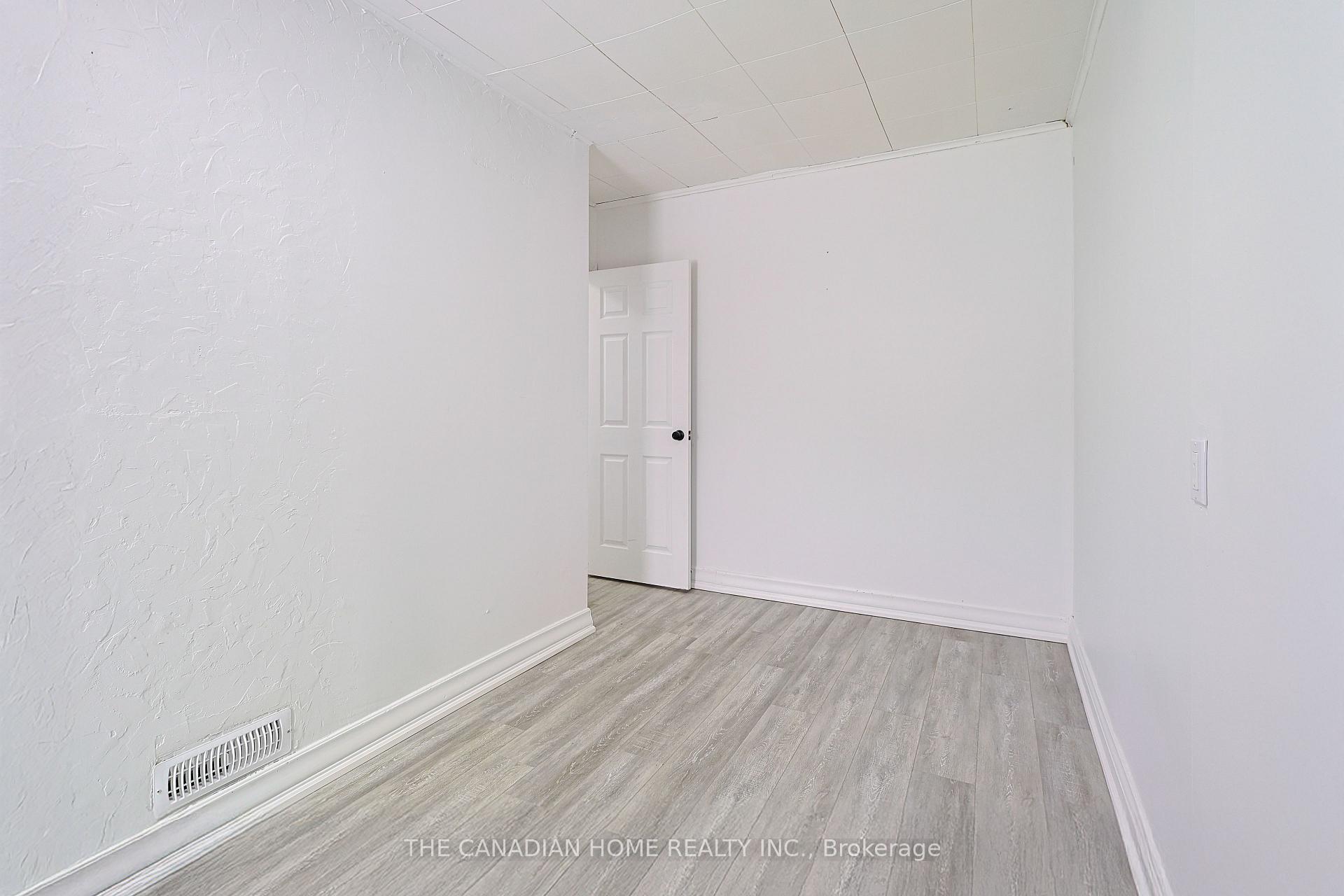 Photo 21 of 176 Church Street, St. Catharines, E. Chester — HOMEH