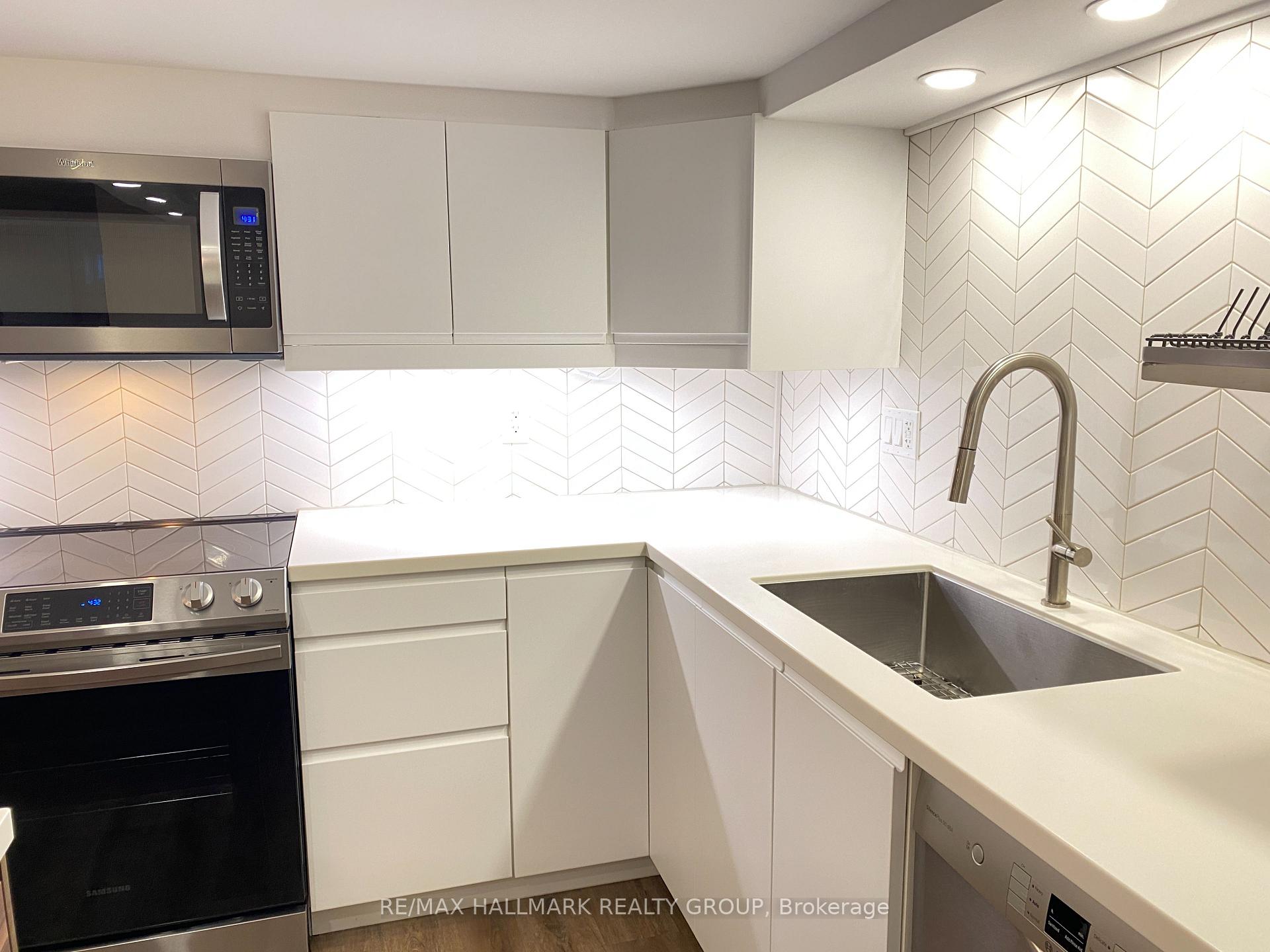 Photo 18 of 1132 Cline Crescent, Ottawa, Bel Air Heights — HOMEH