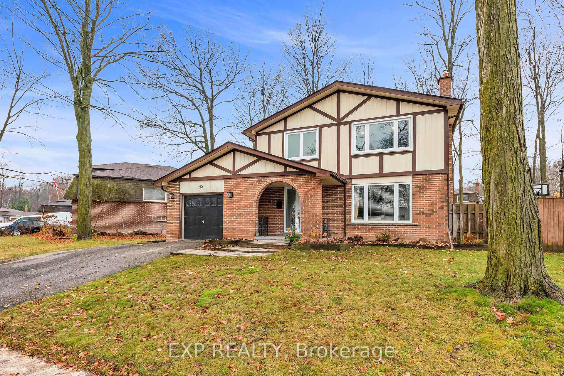 Photo 4 of 10 Birchwood Drive, Barrie, Cundles East — HOMEH