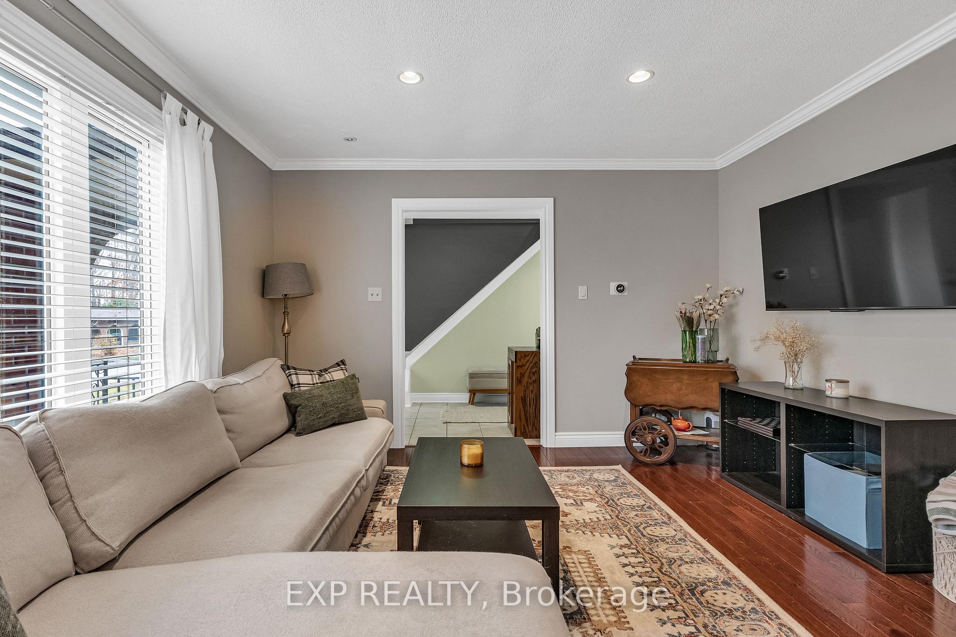 Photo 9 of 10 Birchwood Drive, Barrie, Cundles East — HOMEH