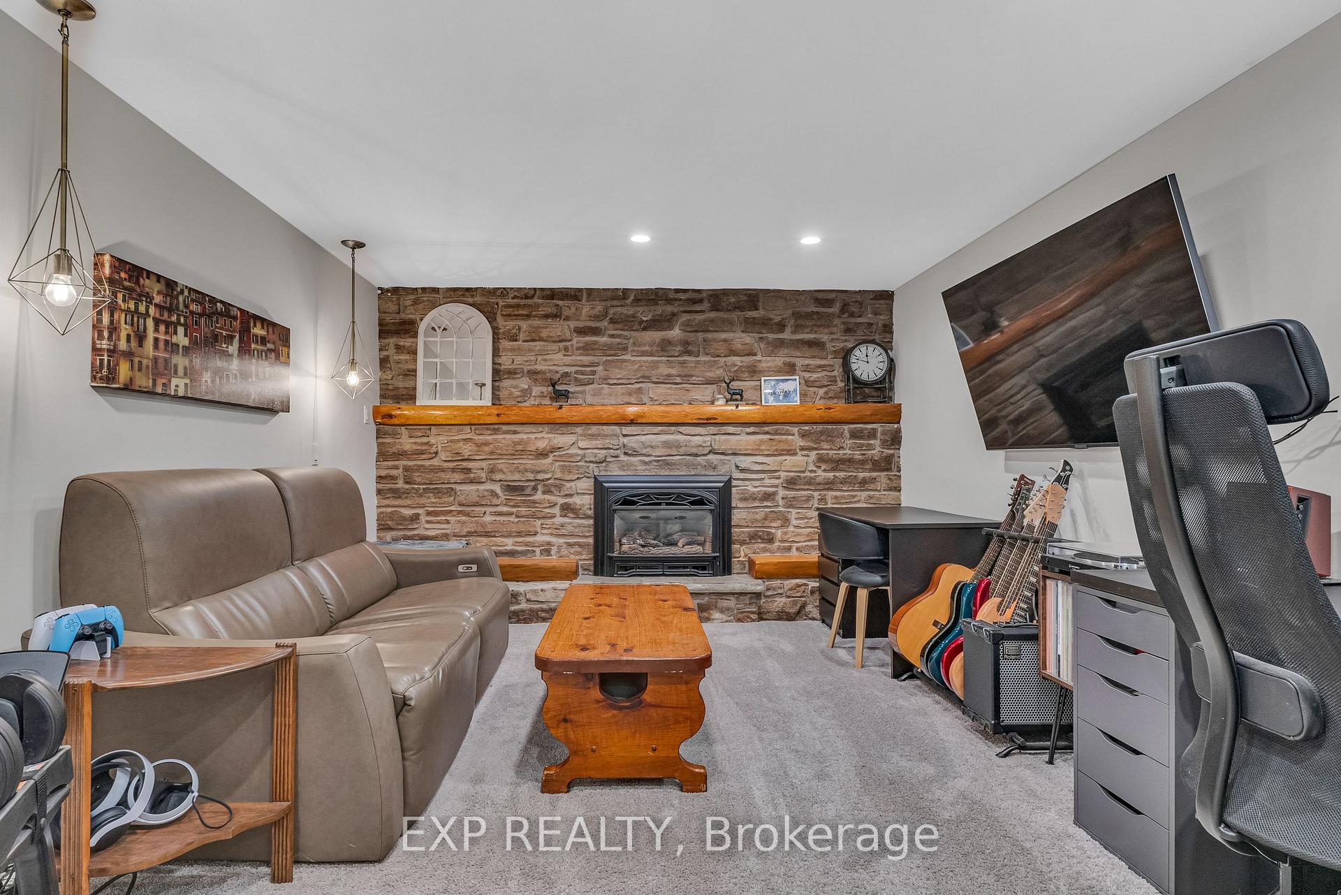 Photo 26 of 10 Birchwood Drive, Barrie, Cundles East — HOMEH