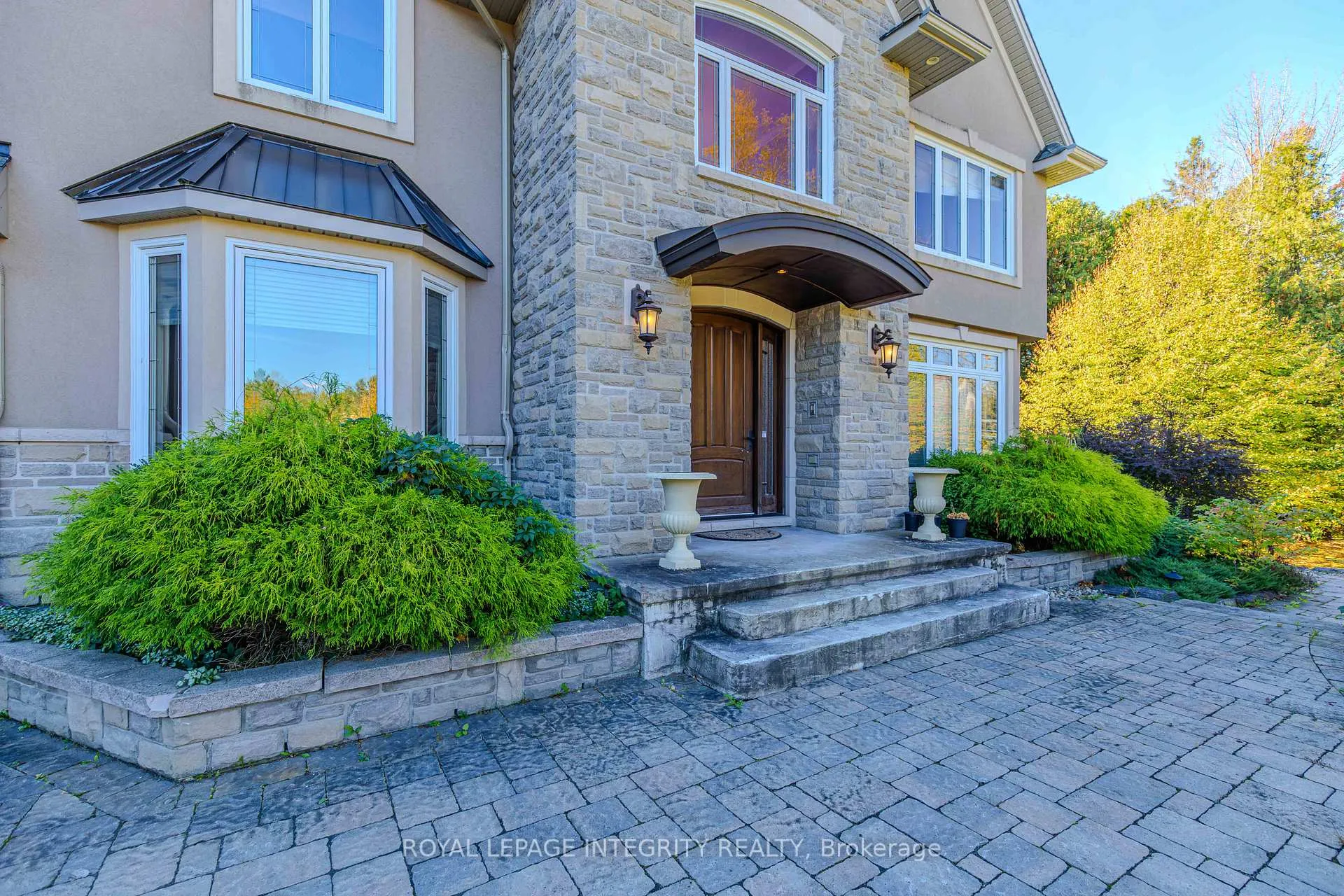 Photo 4 of 1326 Terrace Ridge Drive, Ottawa, Huntley Ward (South East) — HOMEH
