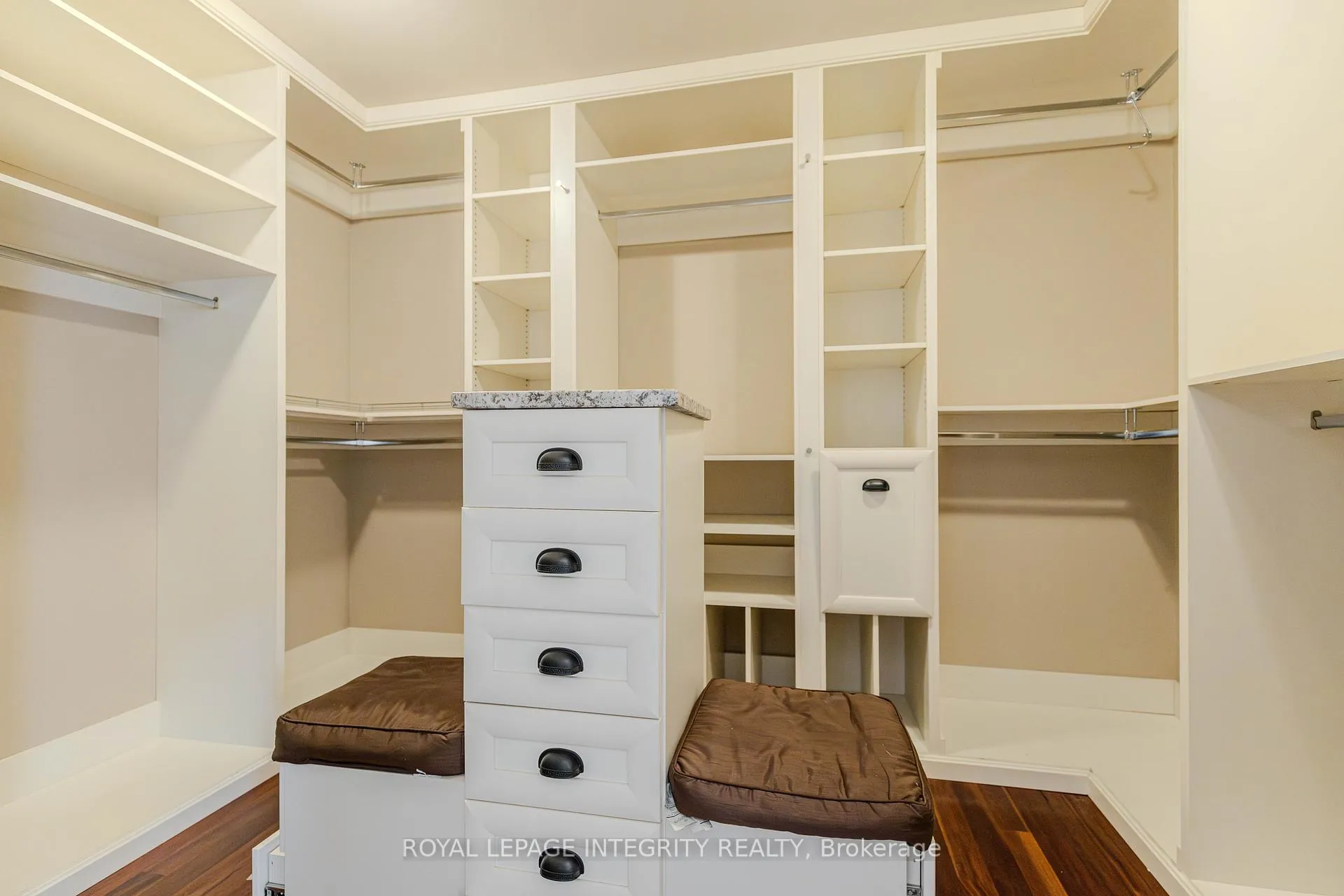 Photo 26 of 1326 Terrace Ridge Drive, Ottawa, Huntley Ward (South East) — HOMEH