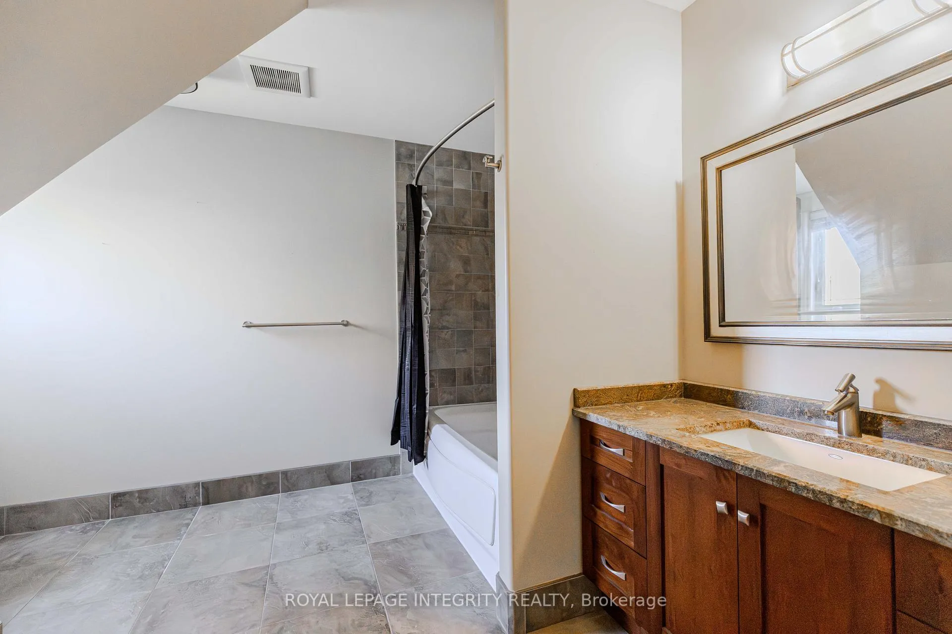 Photo 28 of 1326 Terrace Ridge Drive, Ottawa, Huntley Ward (South East) — HOMEH