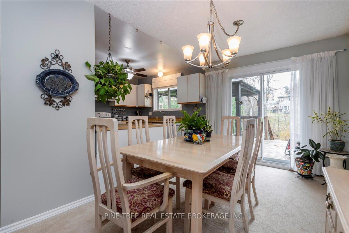 Photo 7 of 23 Brennan Avenue, Barrie, South Shore — HOMEH