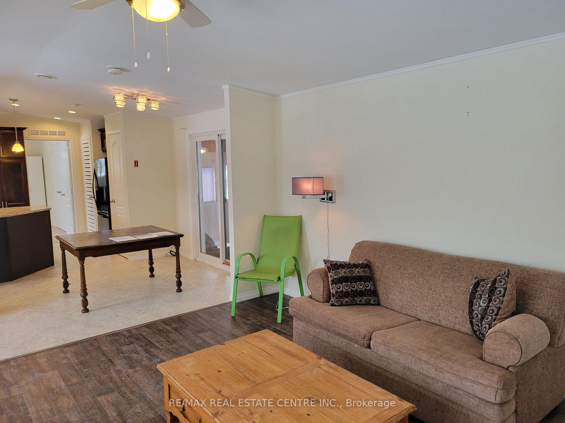 Photo 5 of 7 Pawlett Road, McKellar — HOMEH