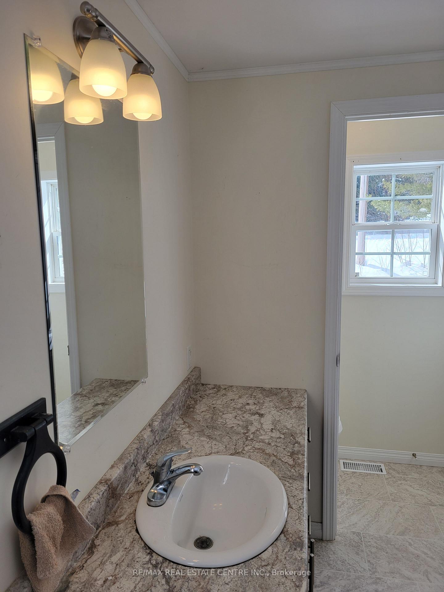 Photo 17 of 7 Pawlett Road, McKellar — HOMEH