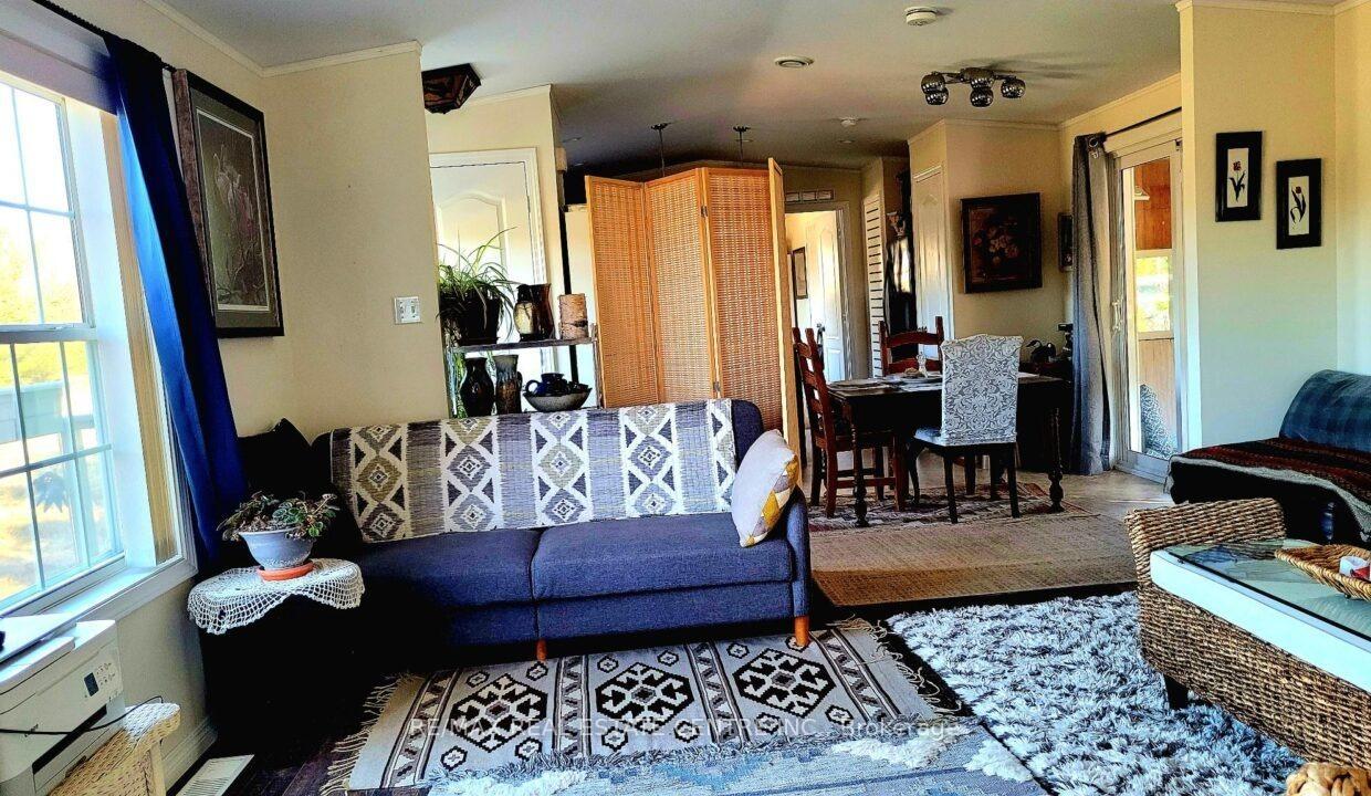 Photo 30 of 7 Pawlett Road, McKellar — HOMEH