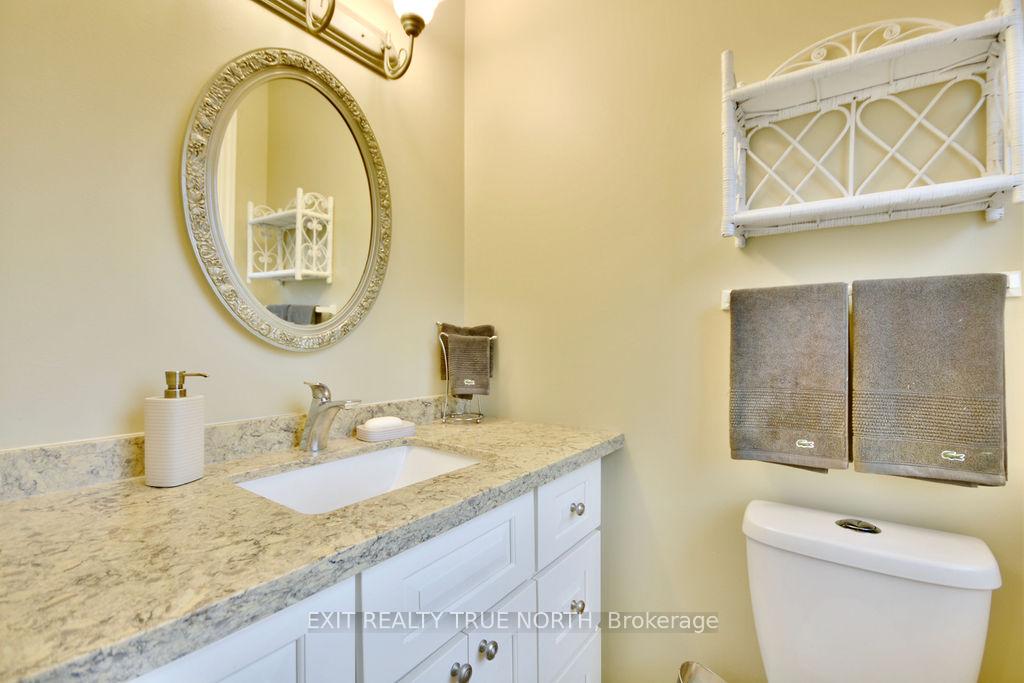 Photo 20 of 23 Debra Crescent, Barrie, Allandale Heights — HOMEH