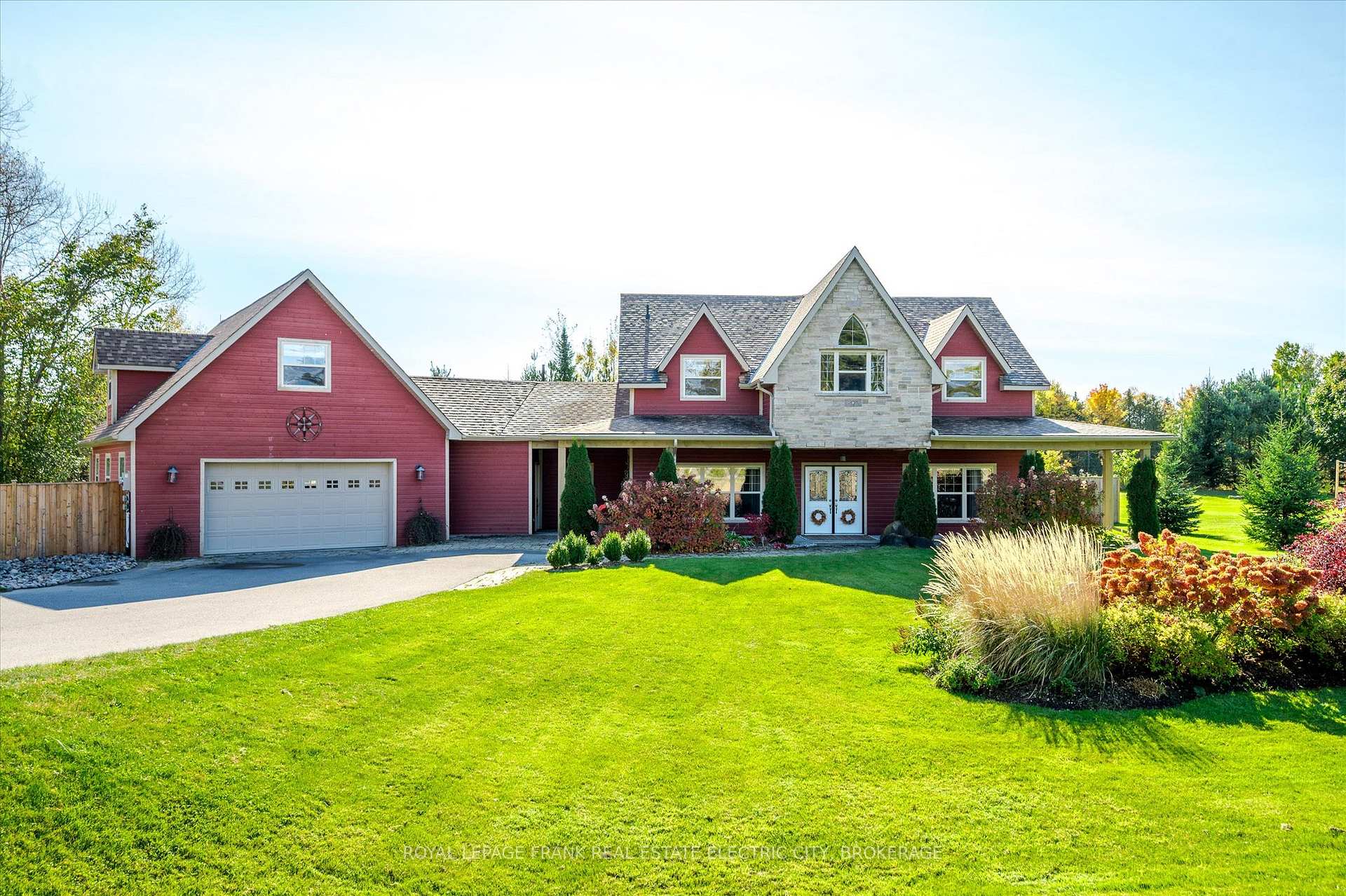 Photo 2 of 369 Douglas Road, Douro-Dummer — HOMEH