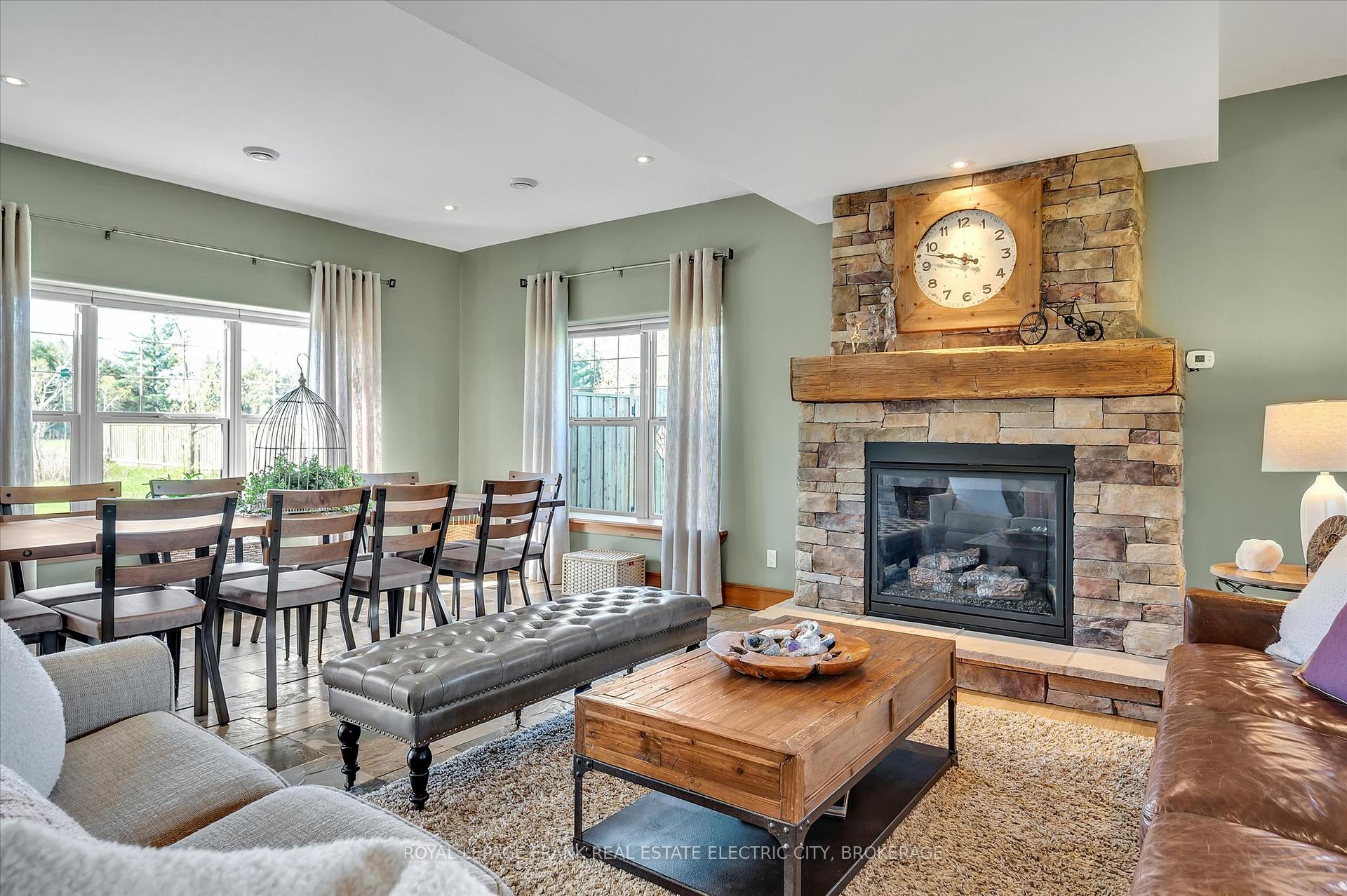 Photo 6 of 369 Douglas Road, Douro-Dummer — HOMEH