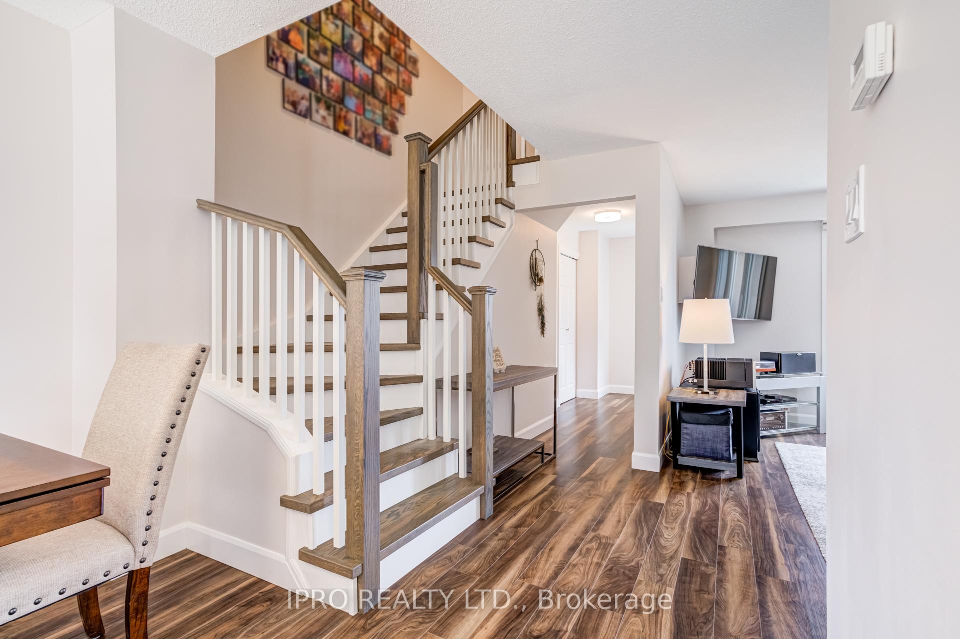 Photo 16 of 94 Rushmore Crescent, Brampton, Heart Lake East — HOMEH