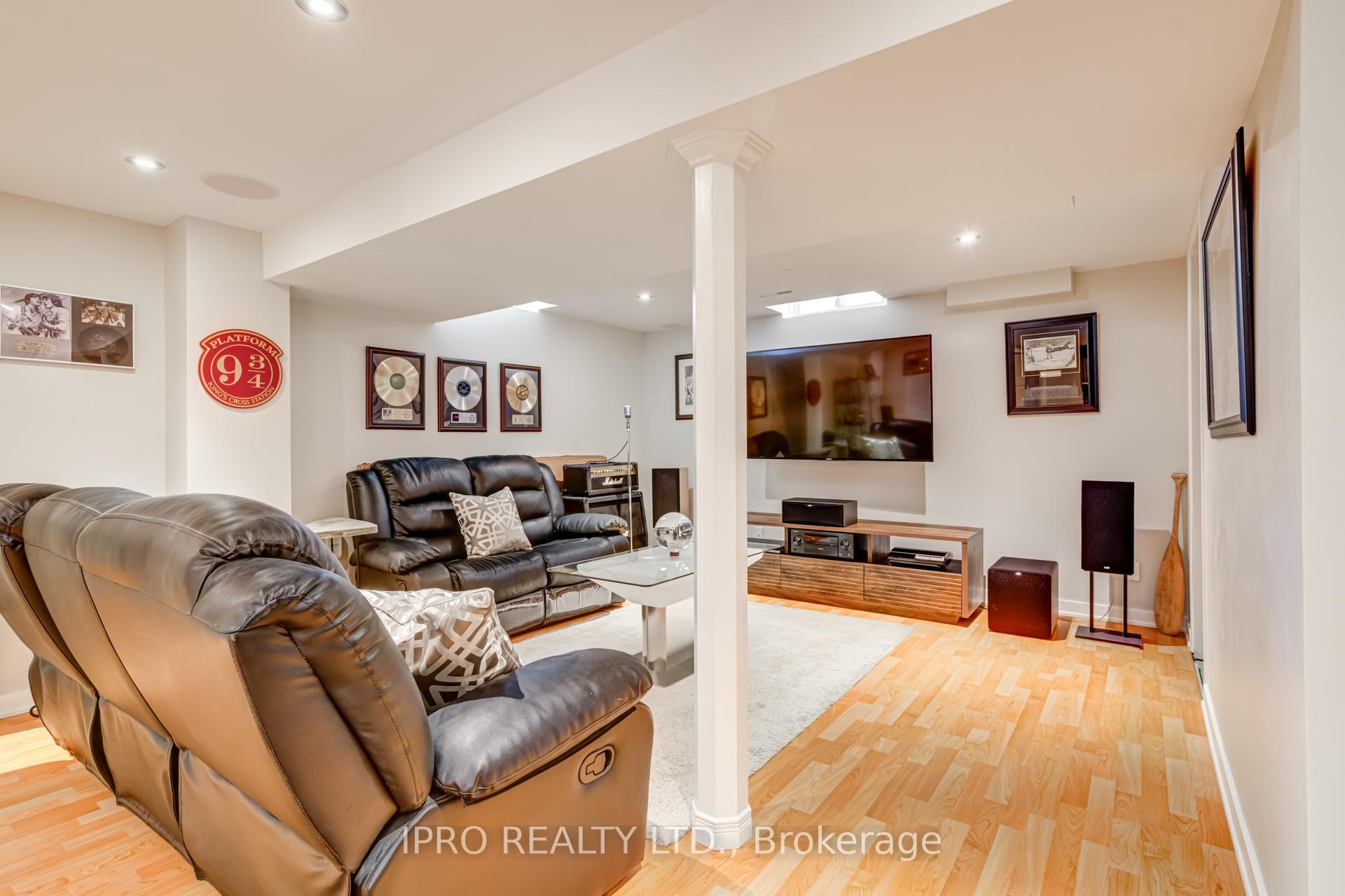 Photo 29 of 94 Rushmore Crescent, Brampton, Heart Lake East — HOMEH