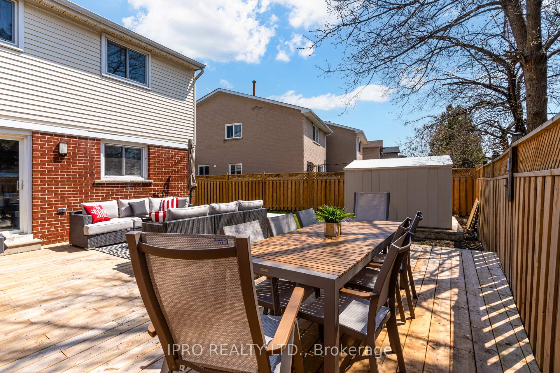 Photo 40 of 94 Rushmore Crescent, Brampton, Heart Lake East — HOMEH