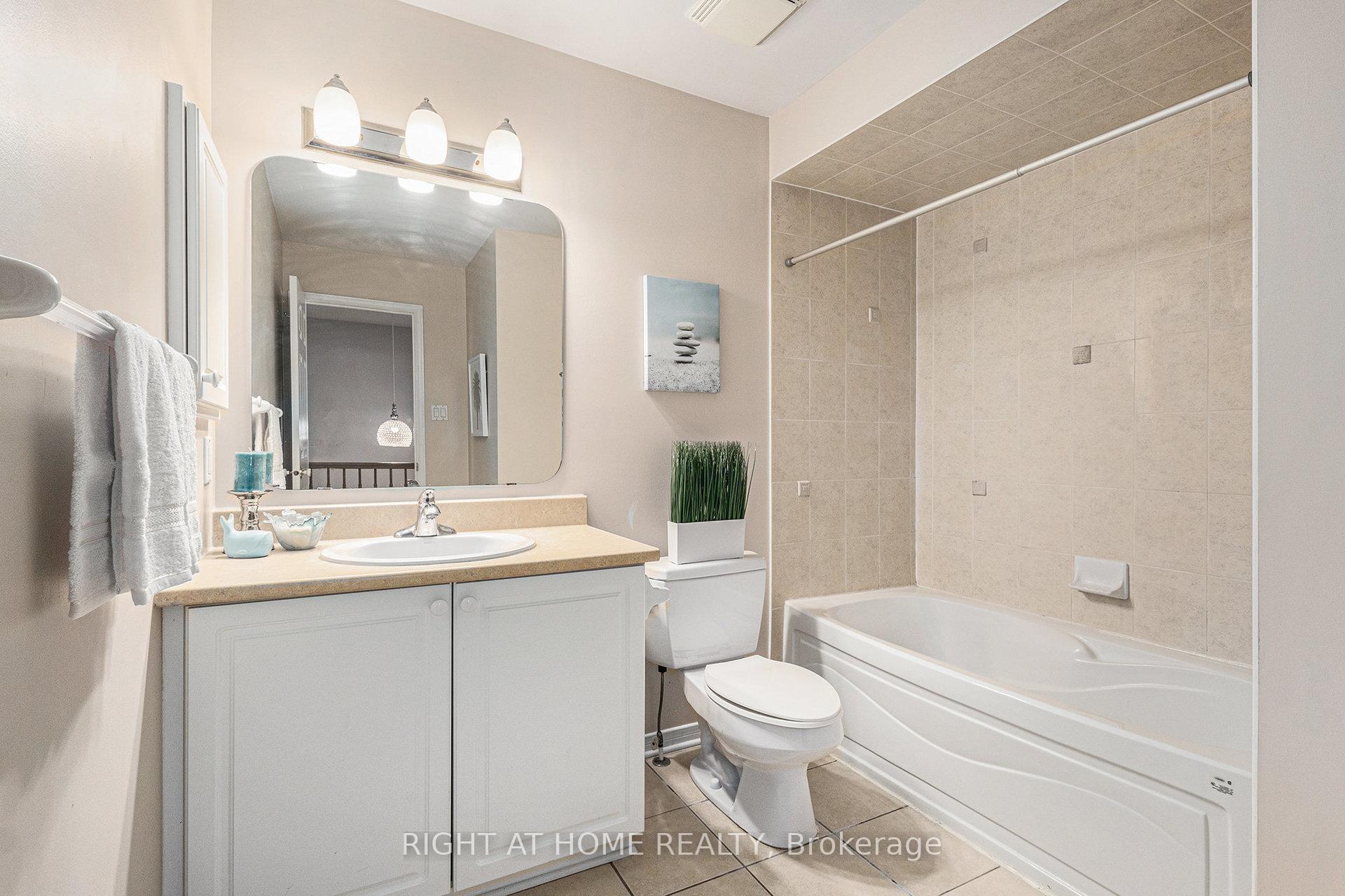 Photo 12 of 194 Deercroft Avenue, Ottawa, Barrhaven - Longfields — HOMEH