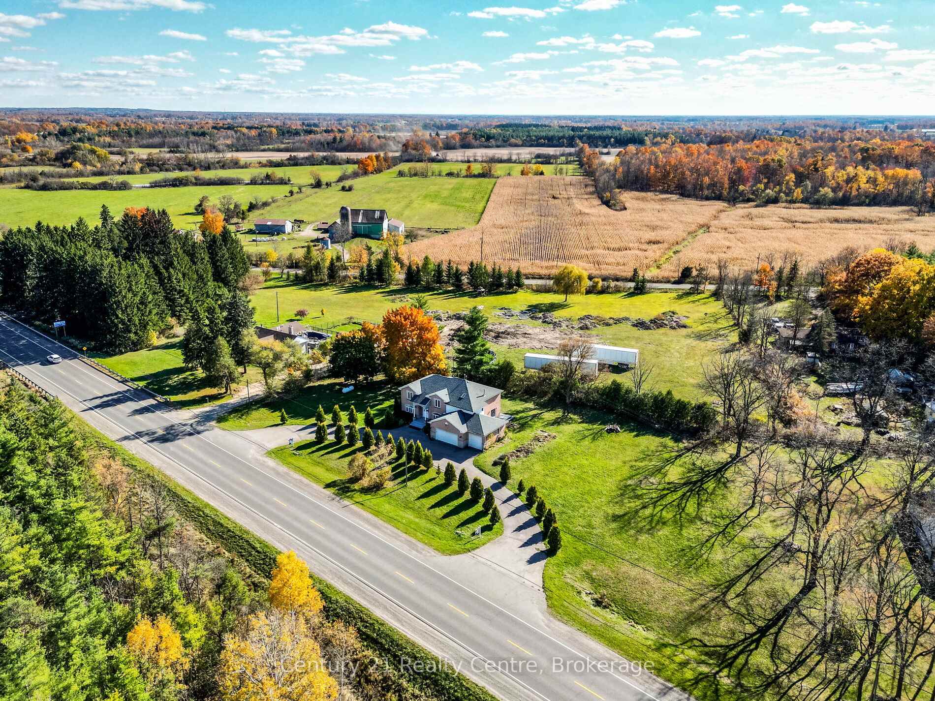 Photo 6 of 891 Hwy 8, Hamilton, Rural Flamborough — HOMEH