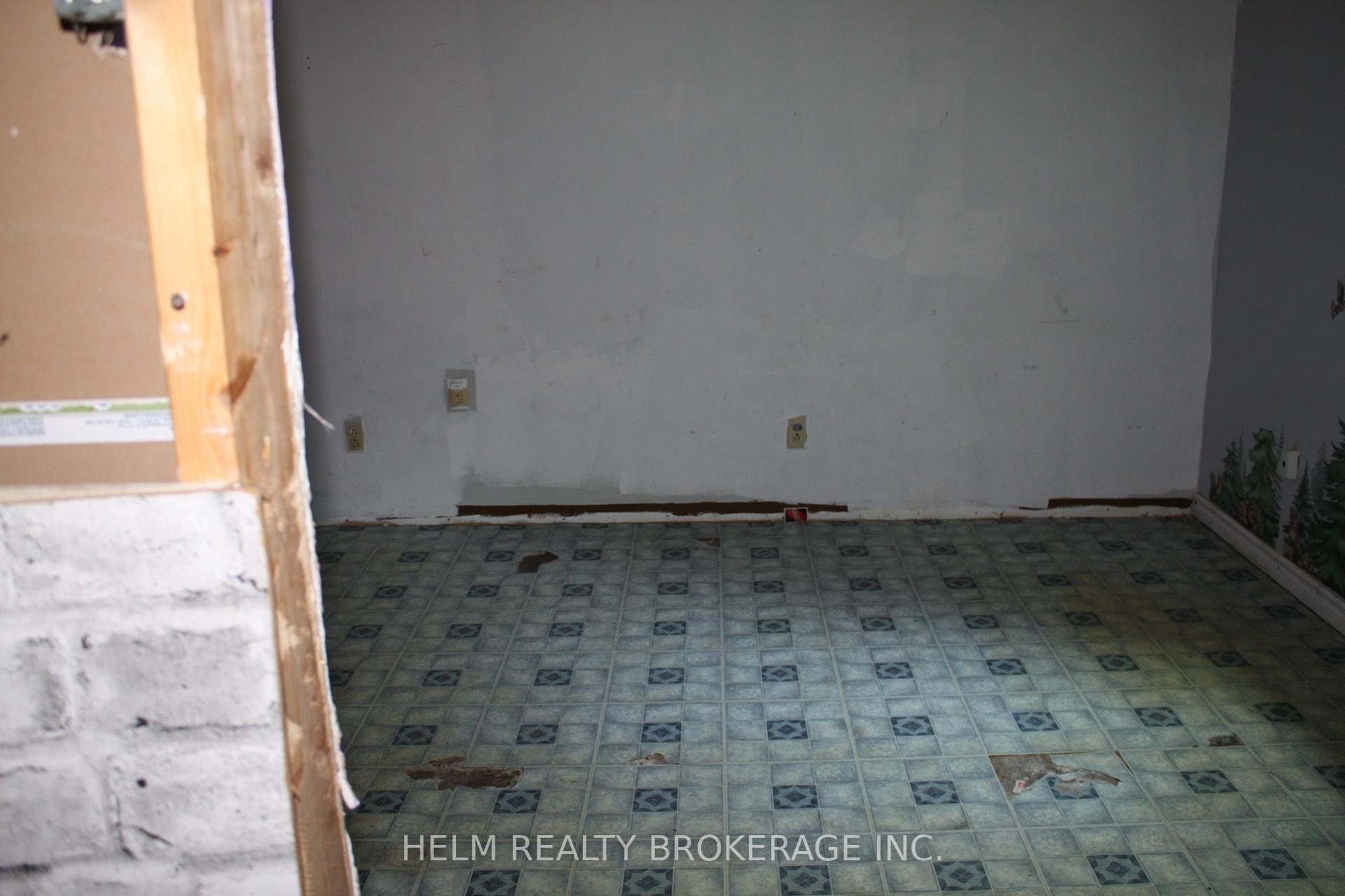 Photo 10 of 405 McNutt Road, Bonfield — HOMEH