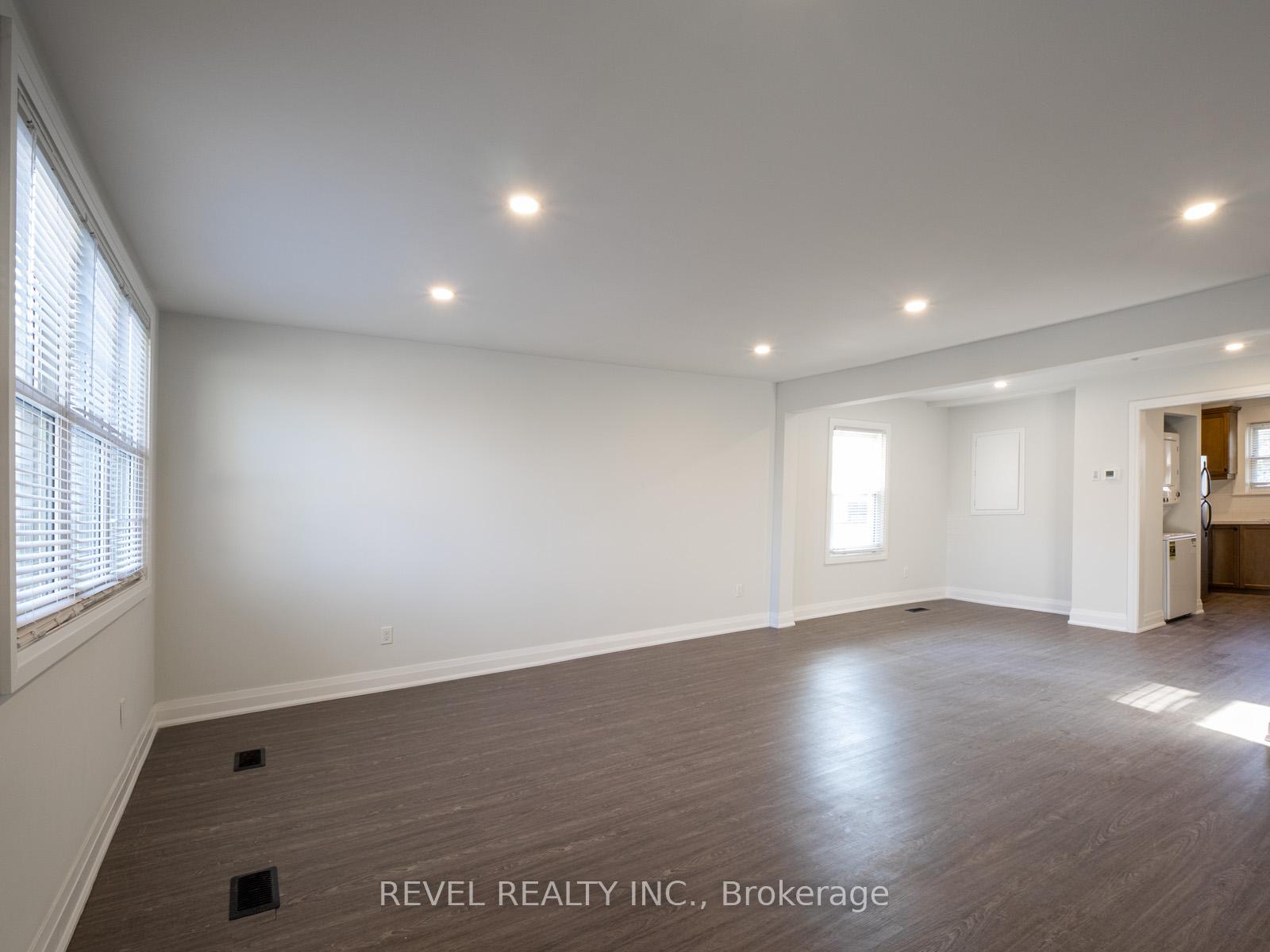 Photo 3 of 283 Parkdale Avenue N, Hamilton, Normanhurst — HOMEH