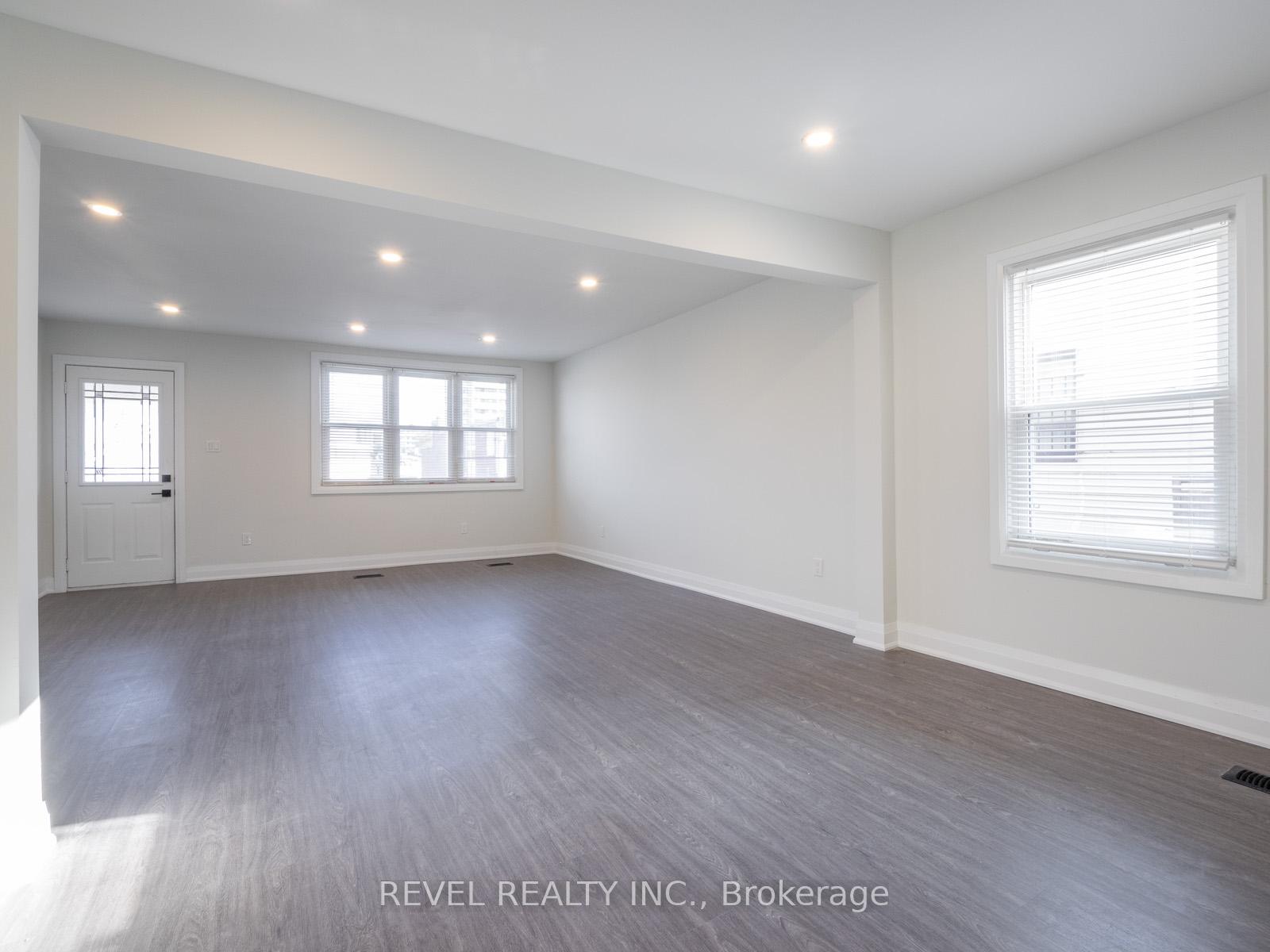Photo 6 of 283 Parkdale Avenue N, Hamilton, Normanhurst — HOMEH