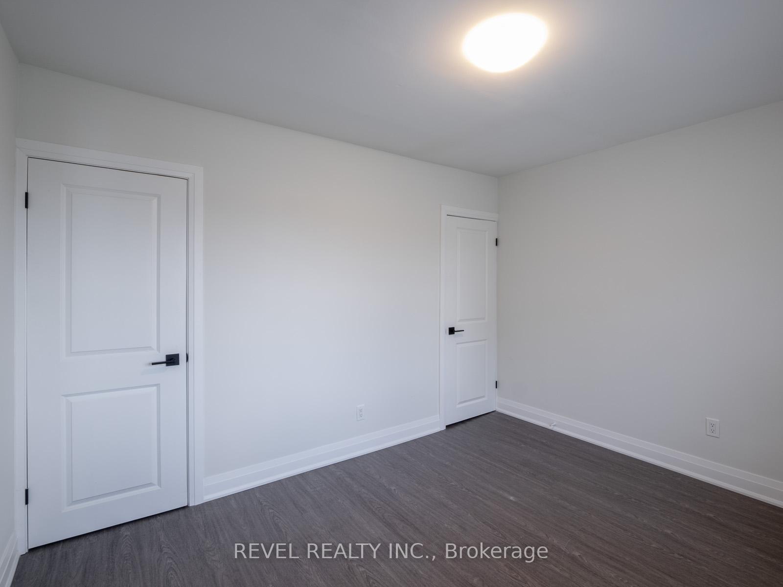 Photo 15 of 283 Parkdale Avenue N, Hamilton, Normanhurst — HOMEH