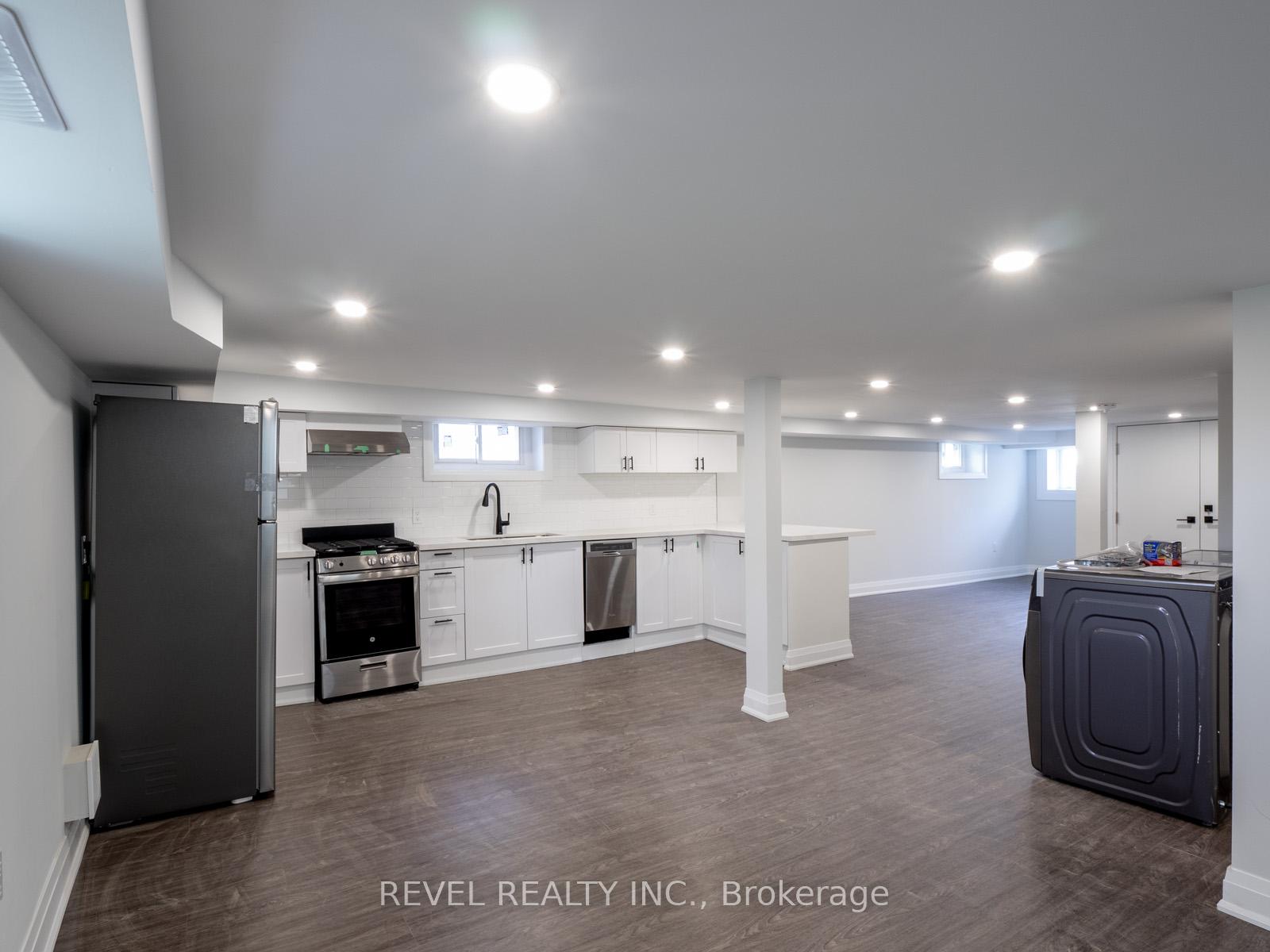 Photo 18 of 283 Parkdale Avenue N, Hamilton, Normanhurst — HOMEH