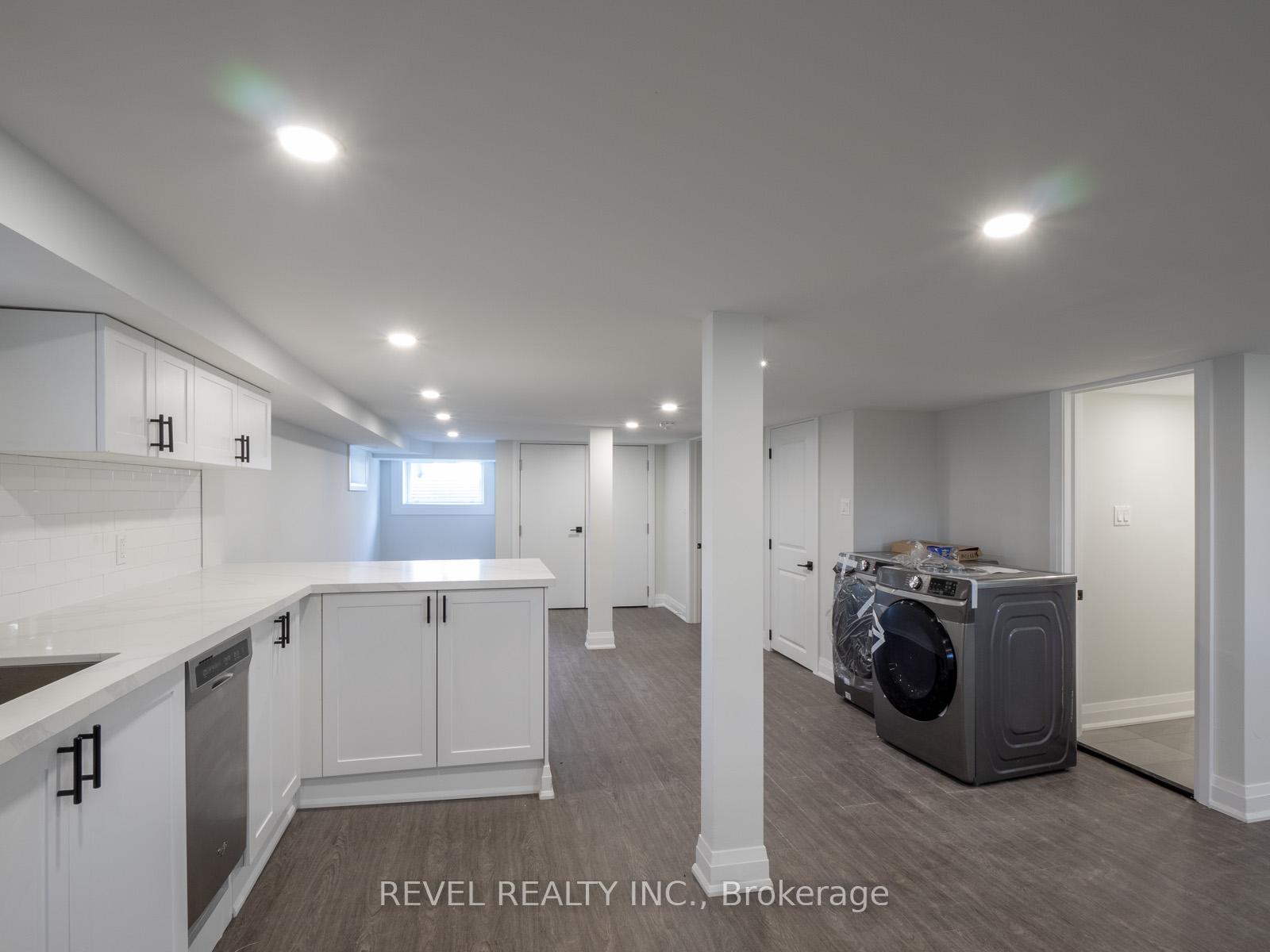 Photo 20 of 283 Parkdale Avenue N, Hamilton, Normanhurst — HOMEH