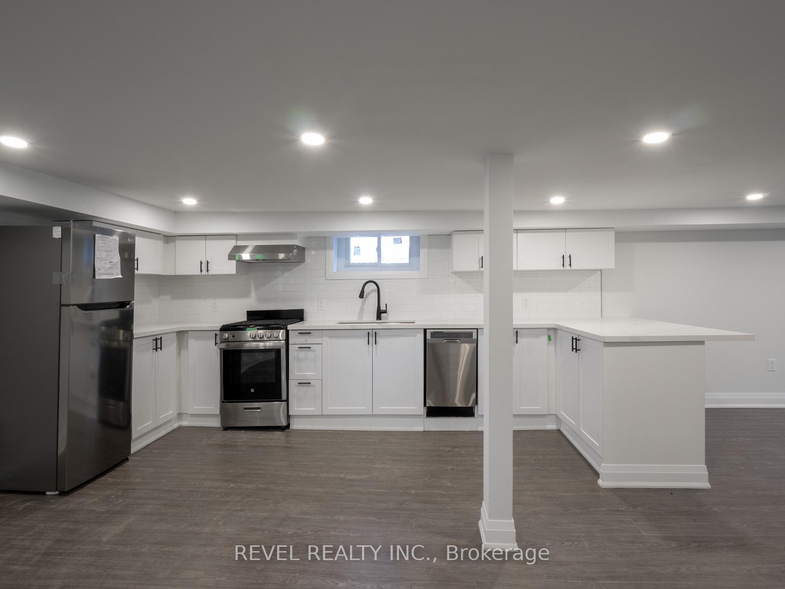Photo 21 of 283 Parkdale Avenue N, Hamilton, Normanhurst — HOMEH