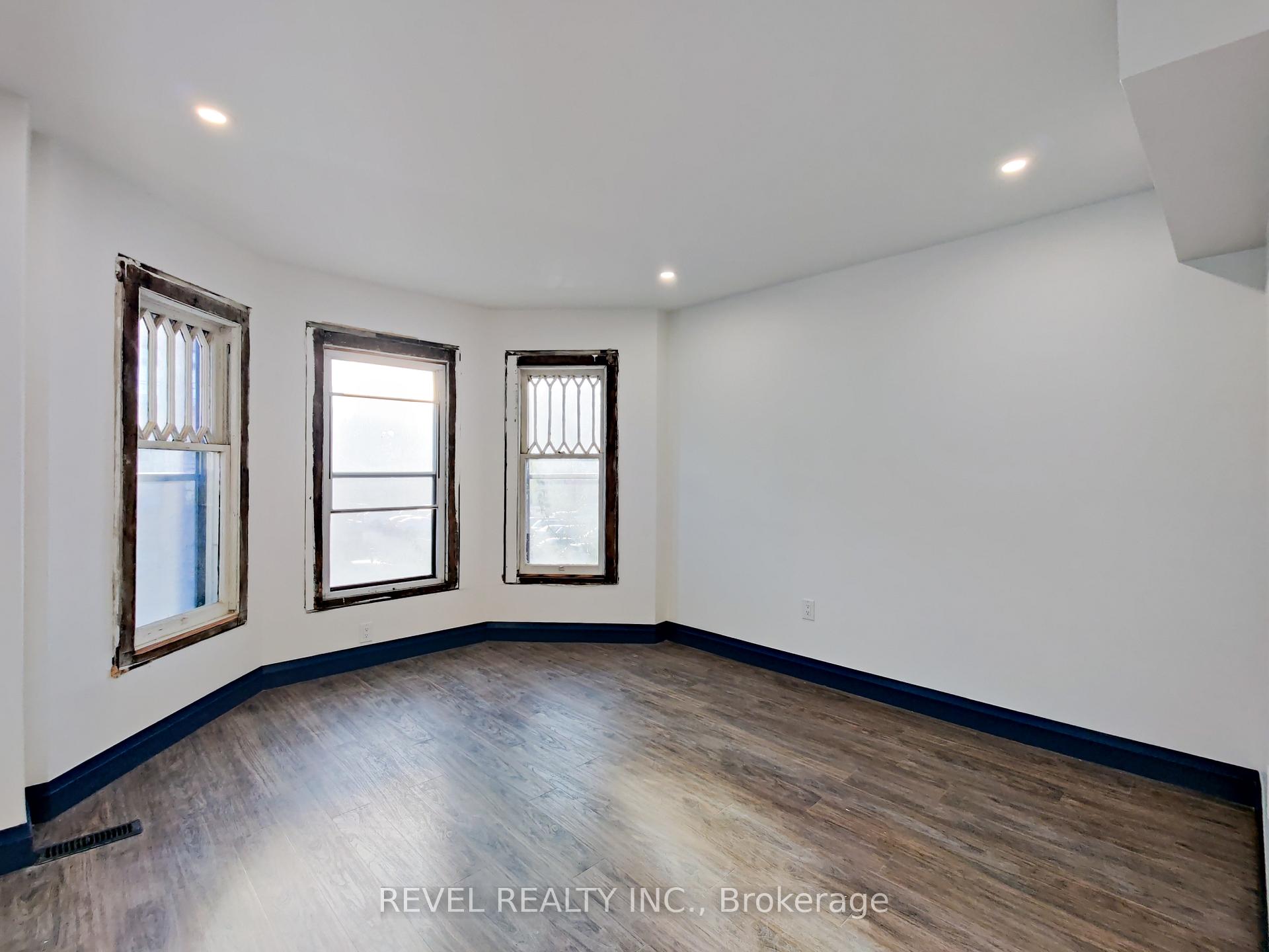 Photo 19 of 134 Ontario Avenue, Hamilton, Stinson — HOMEH