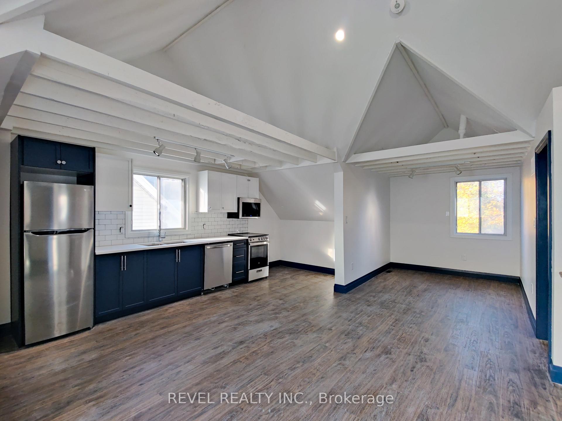 Photo 32 of 134 Ontario Avenue, Hamilton, Stinson — HOMEH