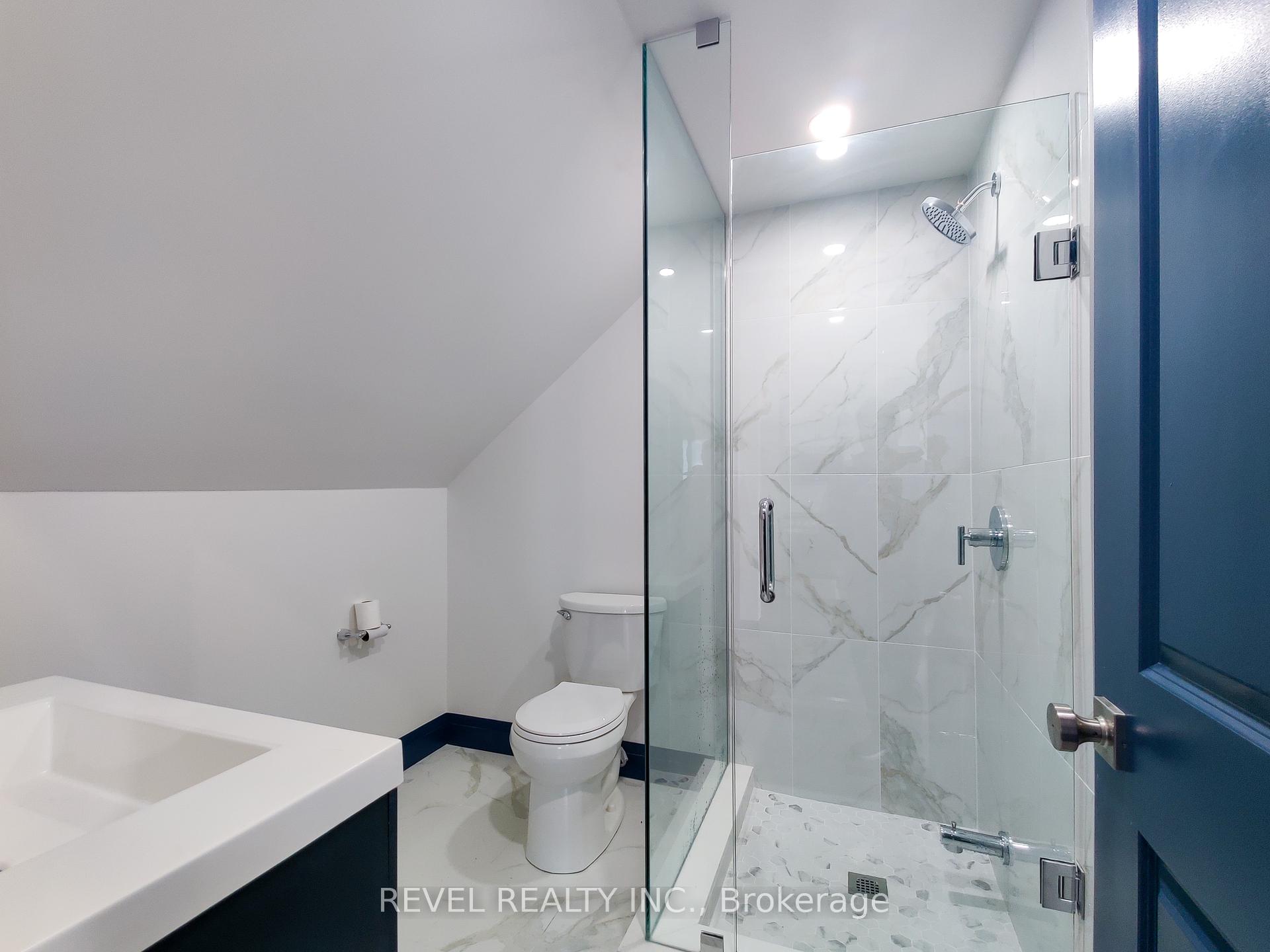 Photo 37 of 134 Ontario Avenue, Hamilton, Stinson — HOMEH