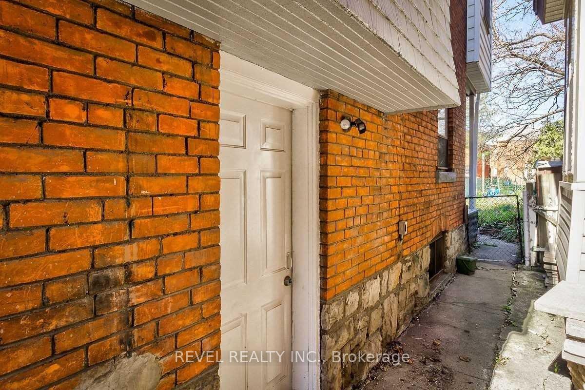 Photo 39 of 134 Ontario Avenue, Hamilton, Stinson — HOMEH
