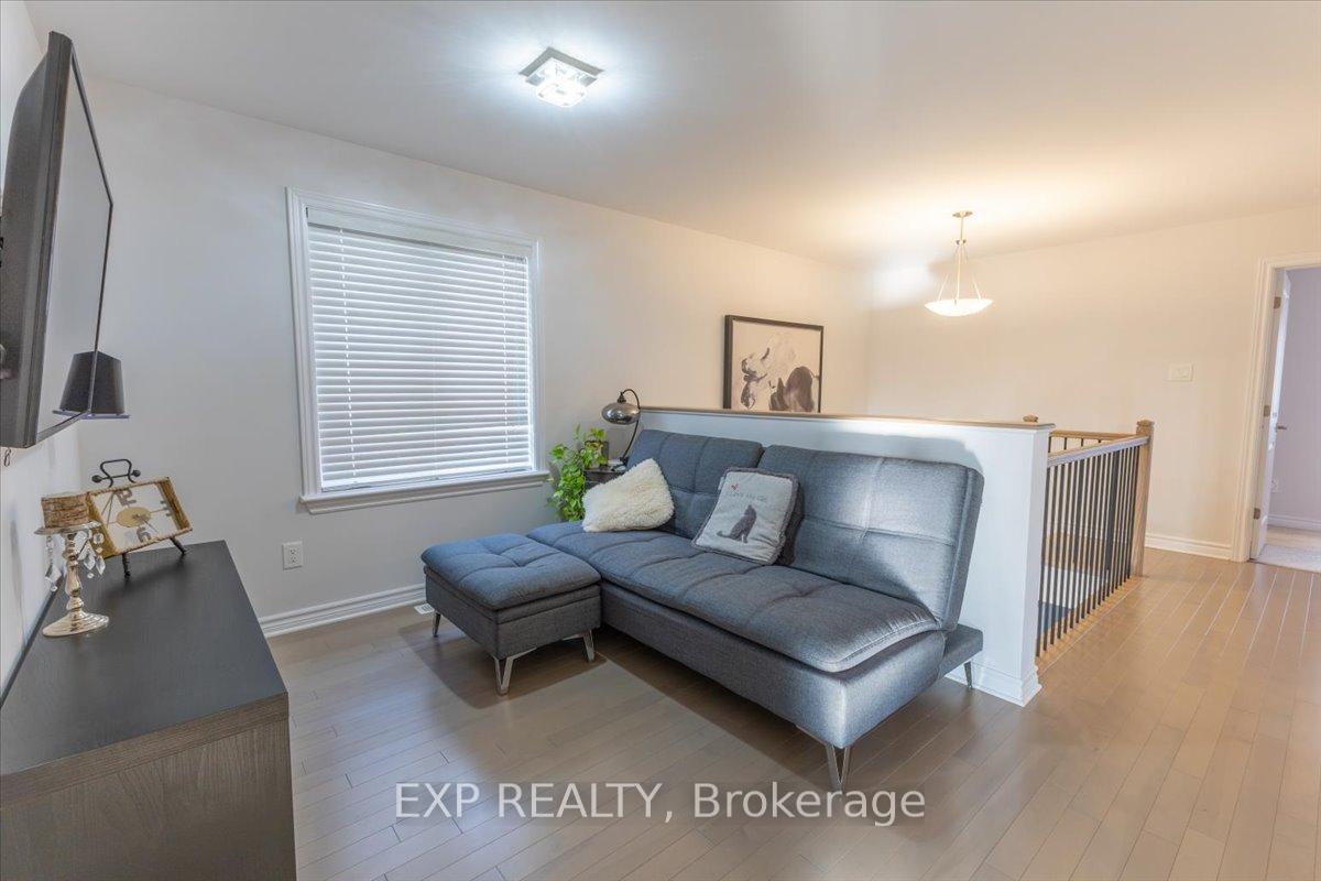 Photo 25 of 23 Angel Heights, Ottawa, Stittsville (South) — HOMEH