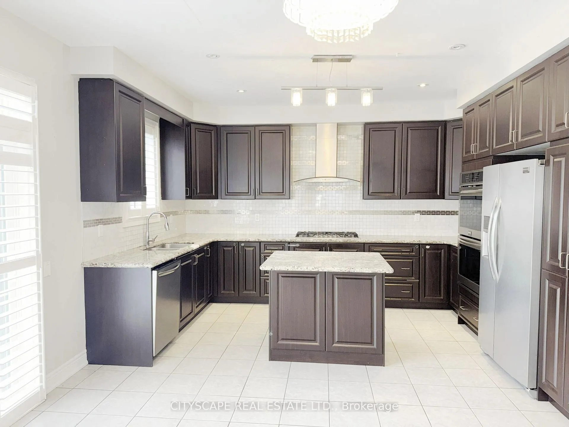 Photo 10 of 33 Brookwater Crescent, Caledon, Rural Caledon — HOMEH