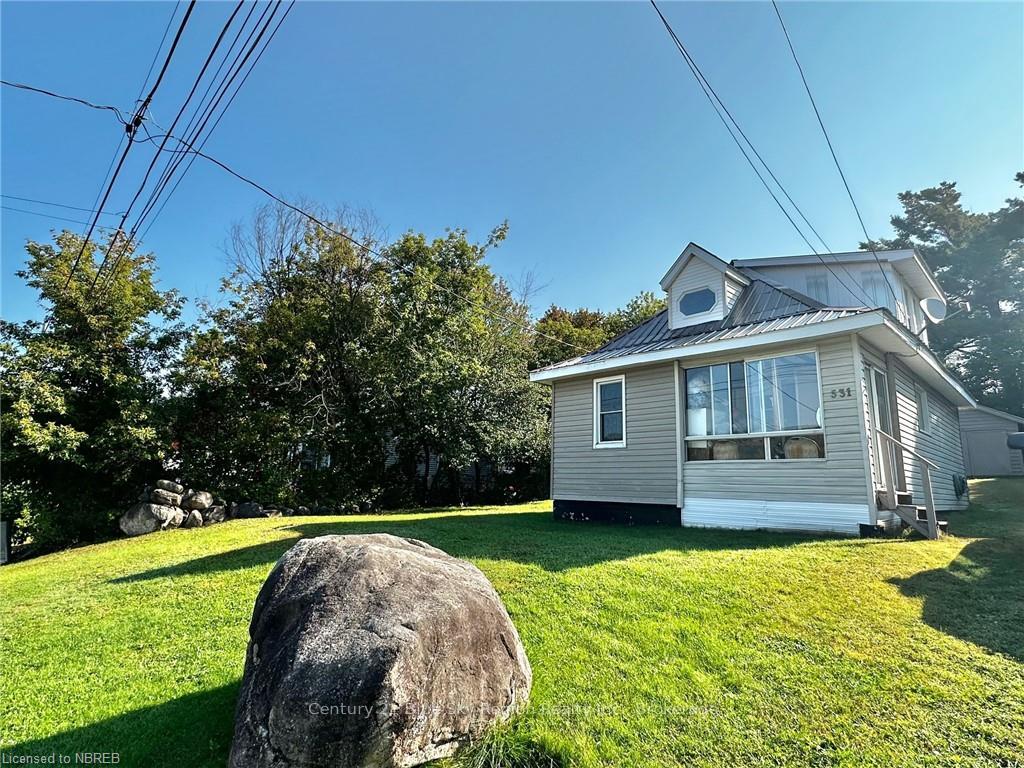Photo 12 of 531 Division Street, Mattawa — HOMEH