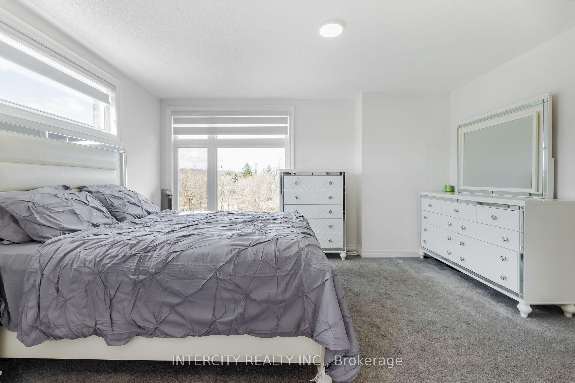Photo 30 of 19 Queenpost Drive, Brampton, Credit Valley — HOMEH