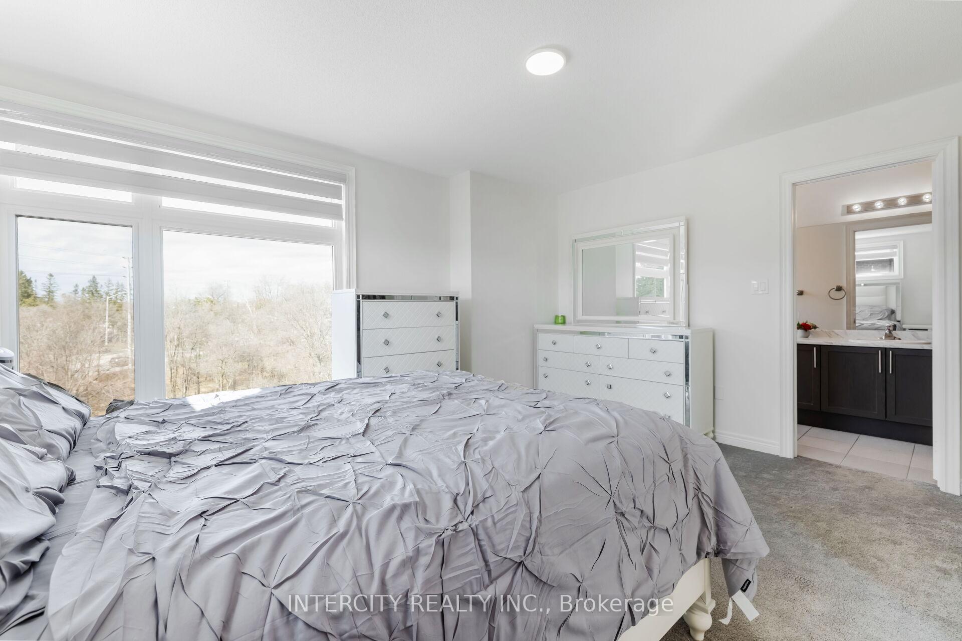 Photo 31 of 19 Queenpost Drive, Brampton, Credit Valley — HOMEH