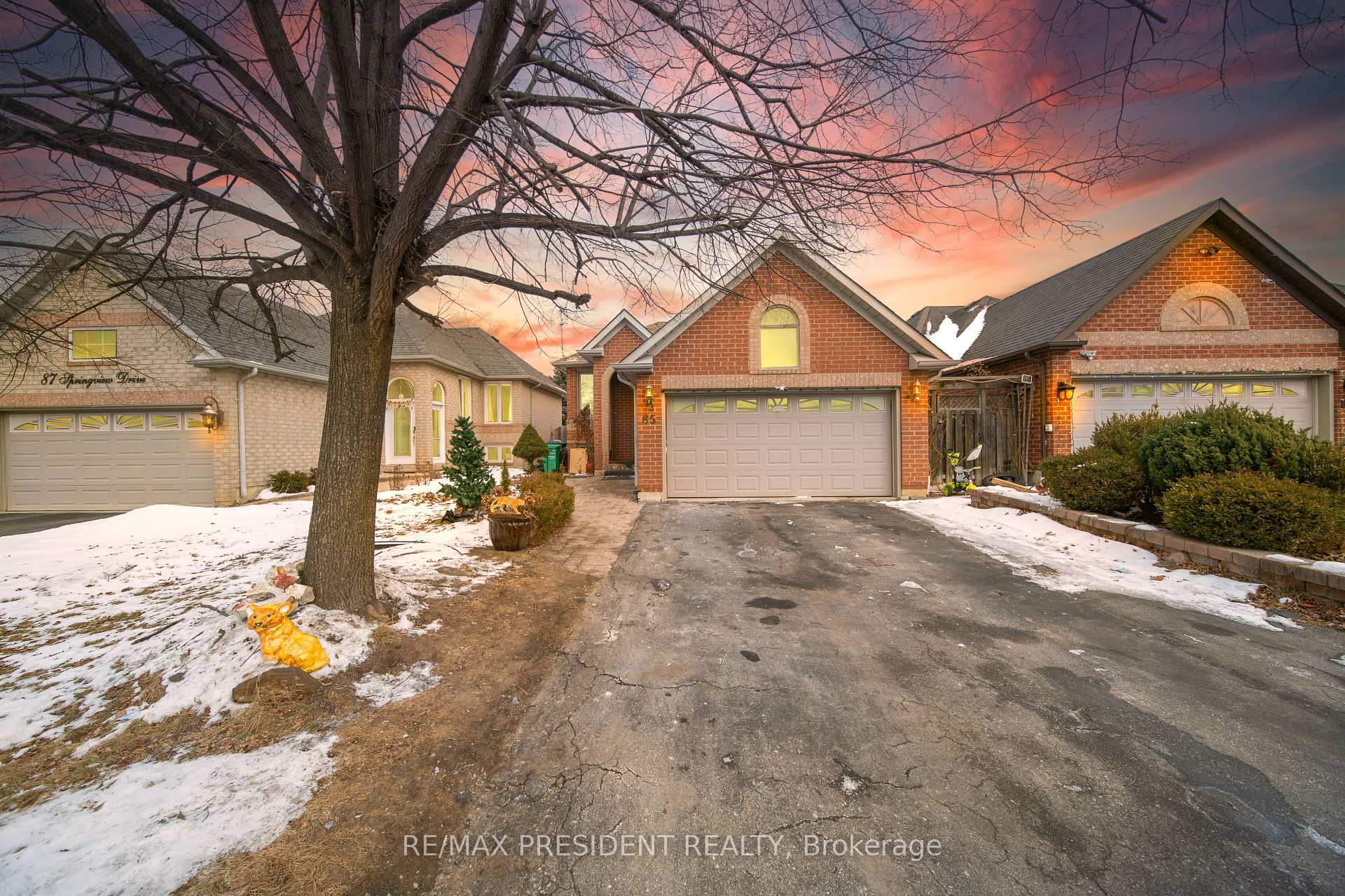 Front of 85 Springview Drive