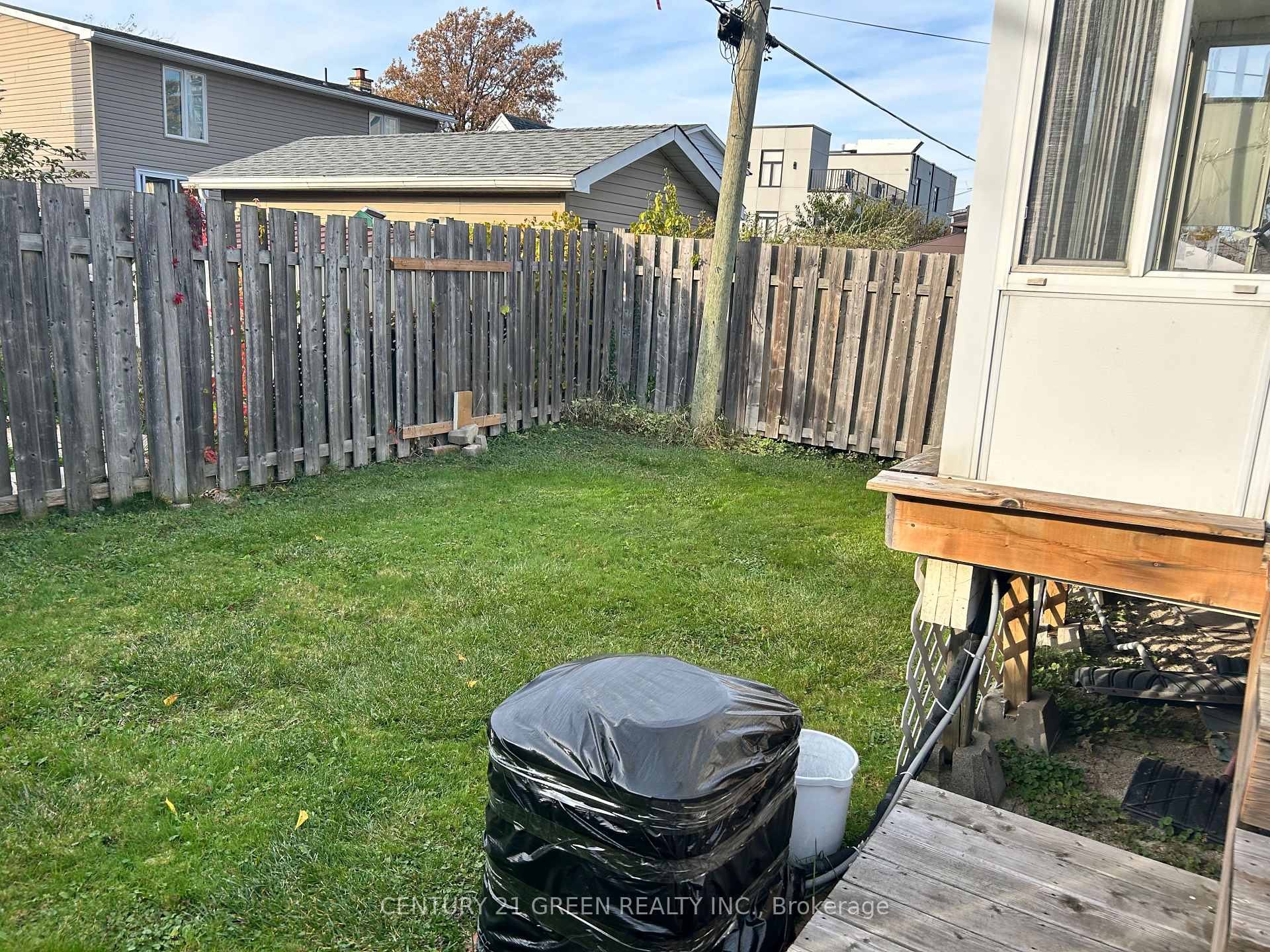 Photo 20 of 100 Reid Avenue S, Hamilton, Glenview — HOMEH