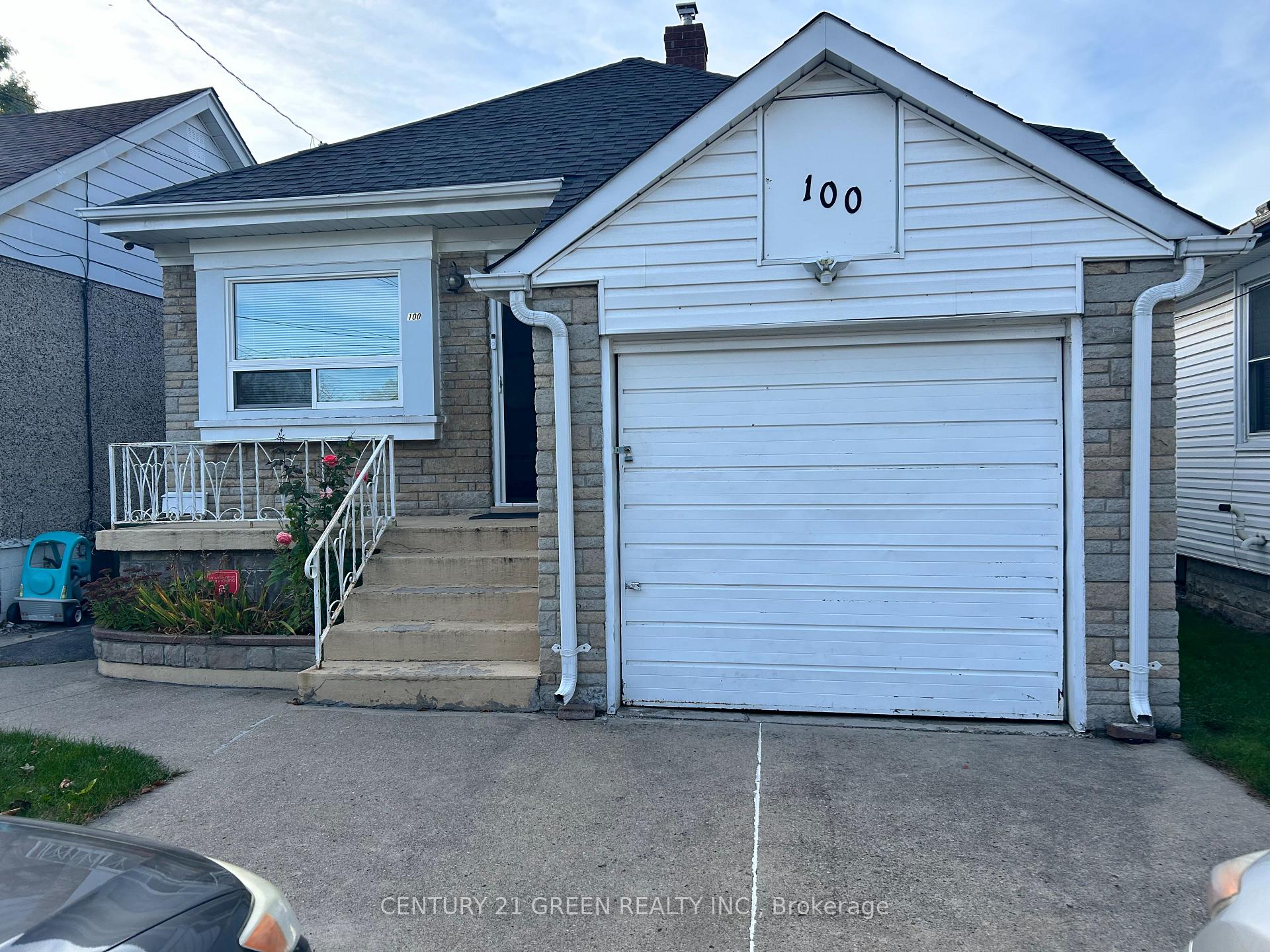 Photo 23 of 100 Reid Avenue S, Hamilton, Glenview — HOMEH