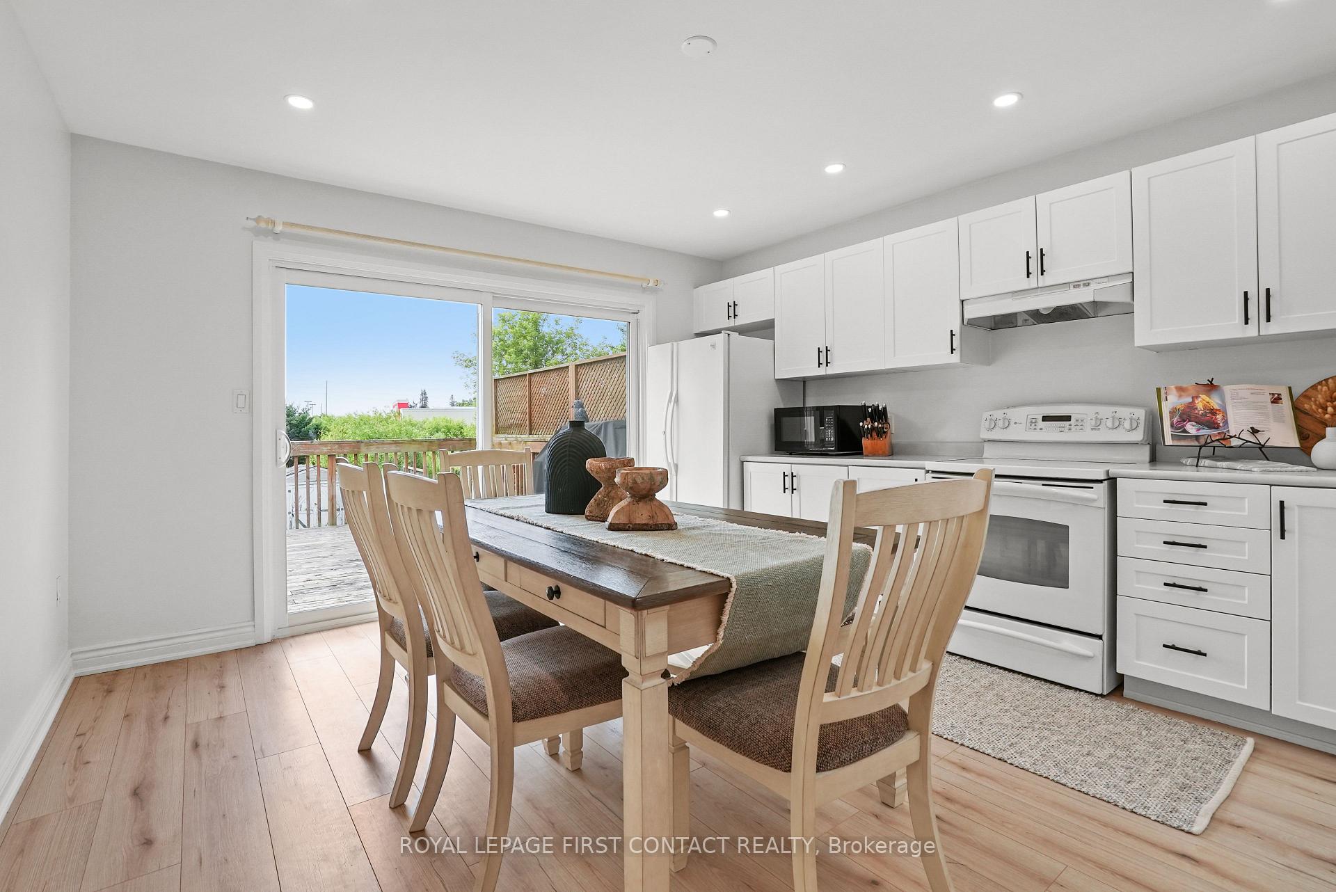 Photo 14 of 105 Wessenger Drive, Barrie, Holly — HOMEH