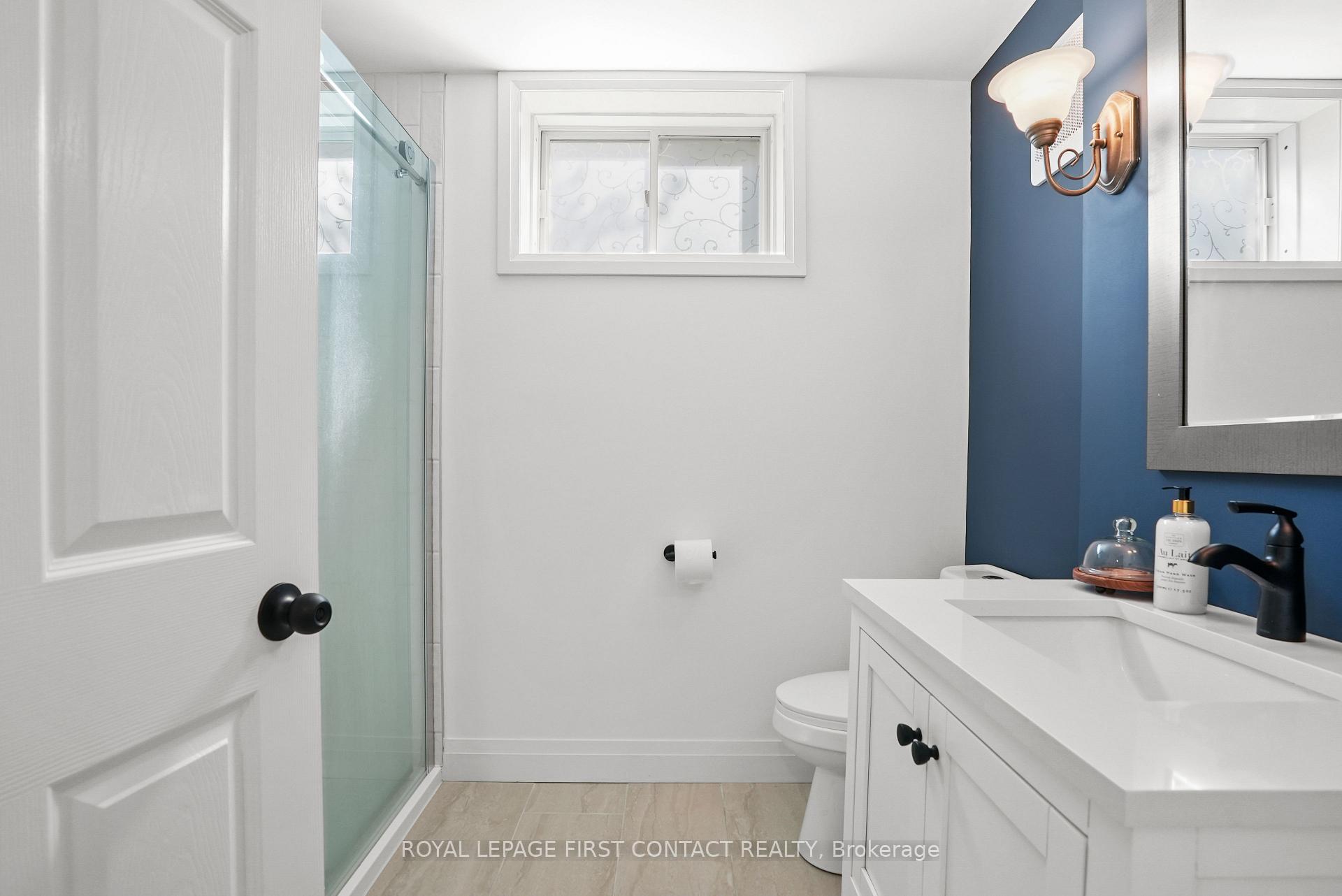 Photo 30 of 105 Wessenger Drive, Barrie, Holly — HOMEH