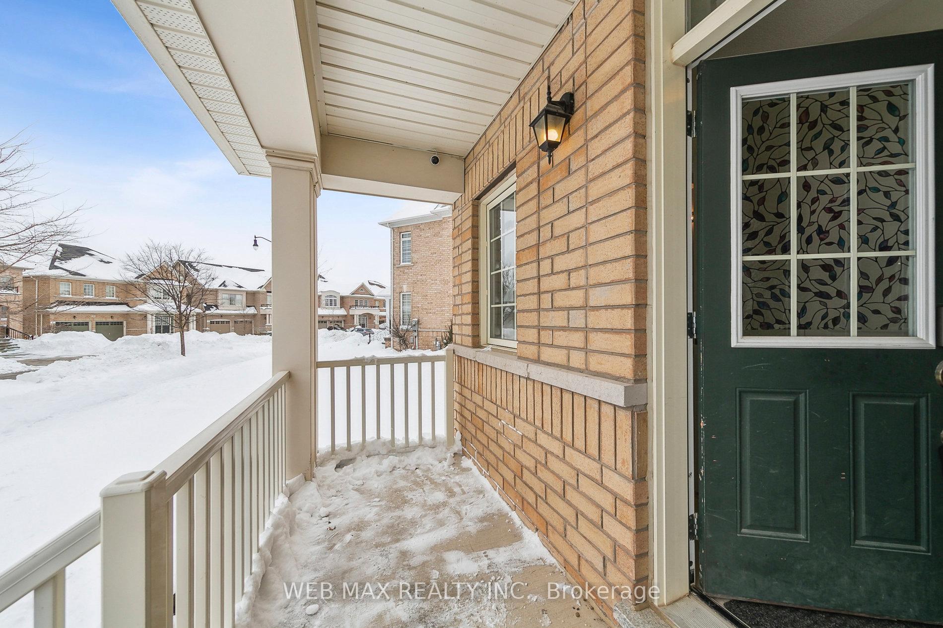Photo 3 of 17 Angelgate Road, Brampton, Credit Valley — HOMEH