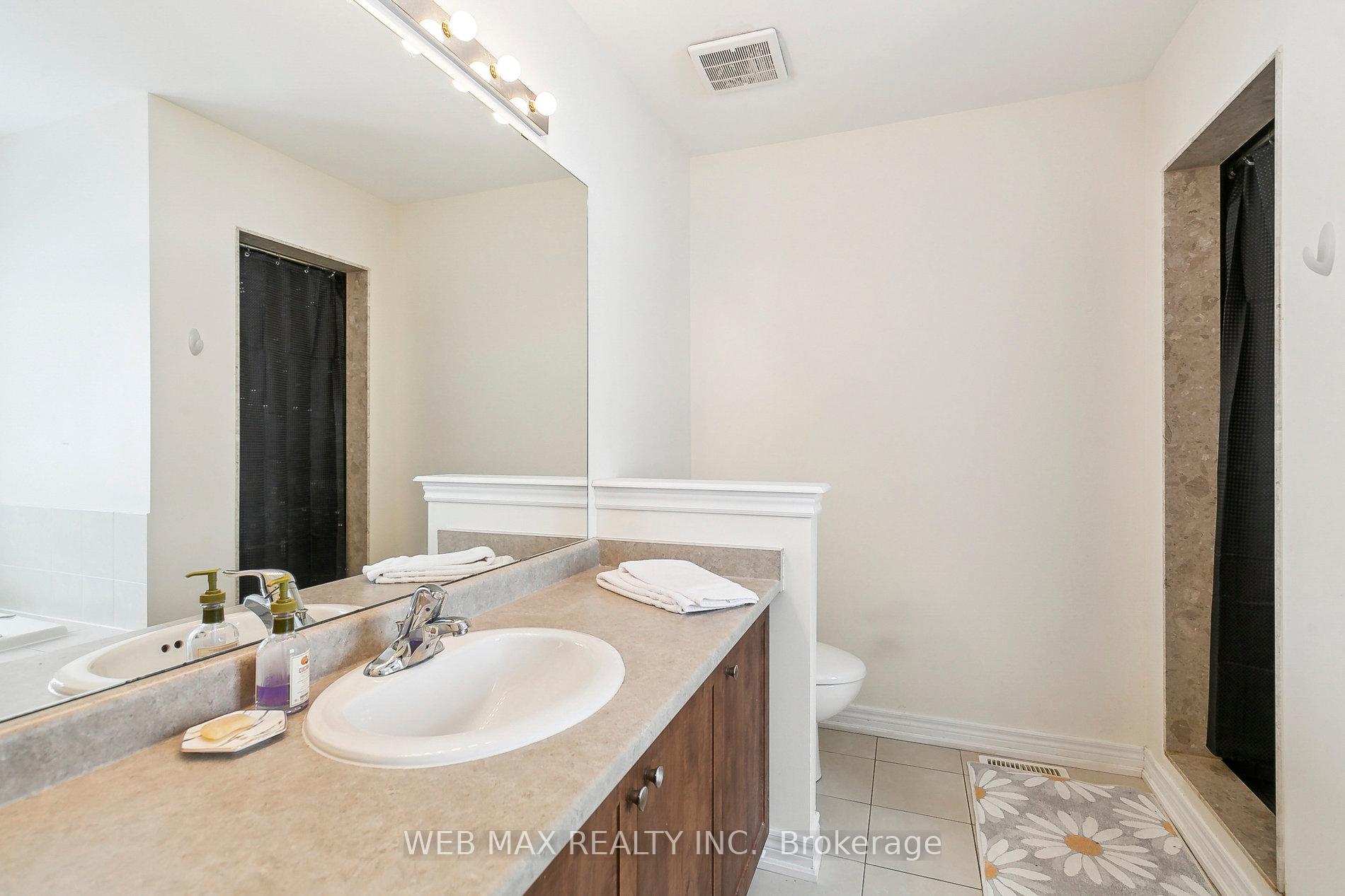 Photo 25 of 17 Angelgate Road, Brampton, Credit Valley — HOMEH