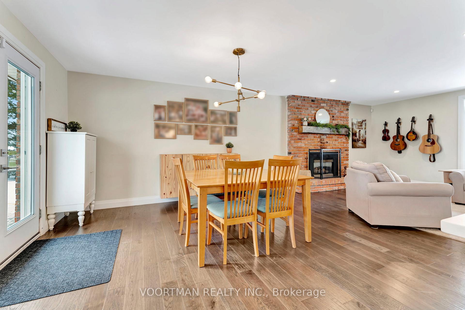 Photo 8 of 270 Rock Chapel Road, Hamilton, Rural Flamborough — HOMEH