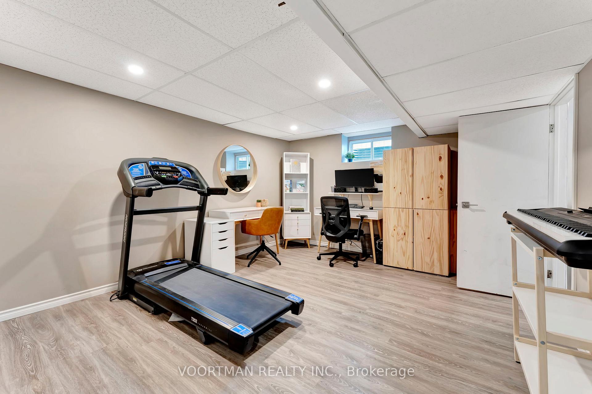 Photo 17 of 270 Rock Chapel Road, Hamilton, Rural Flamborough — HOMEH