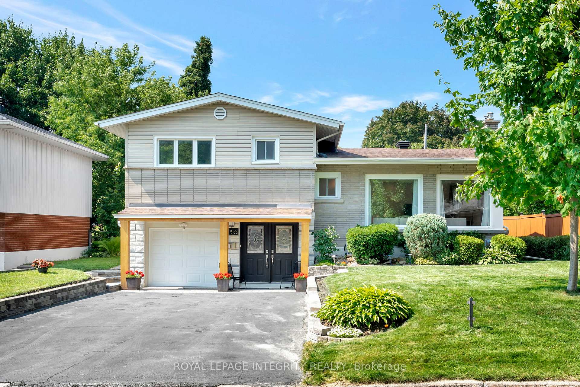 Photo 1 of 1150 Albany Drive, Ottawa, Bel Air Heights — HOMEH