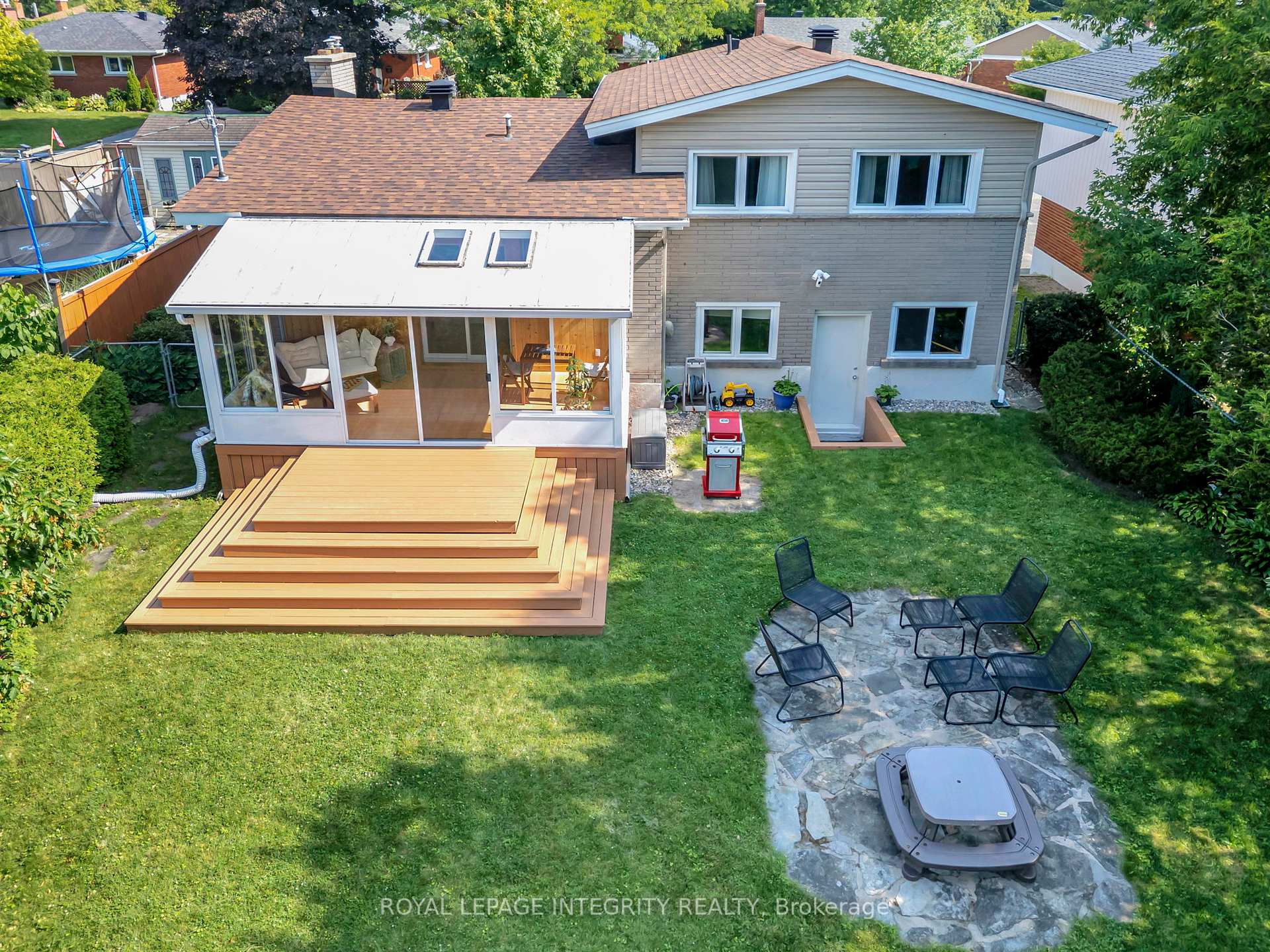 Photo 35 of 1150 Albany Drive, Ottawa, Bel Air Heights — HOMEH