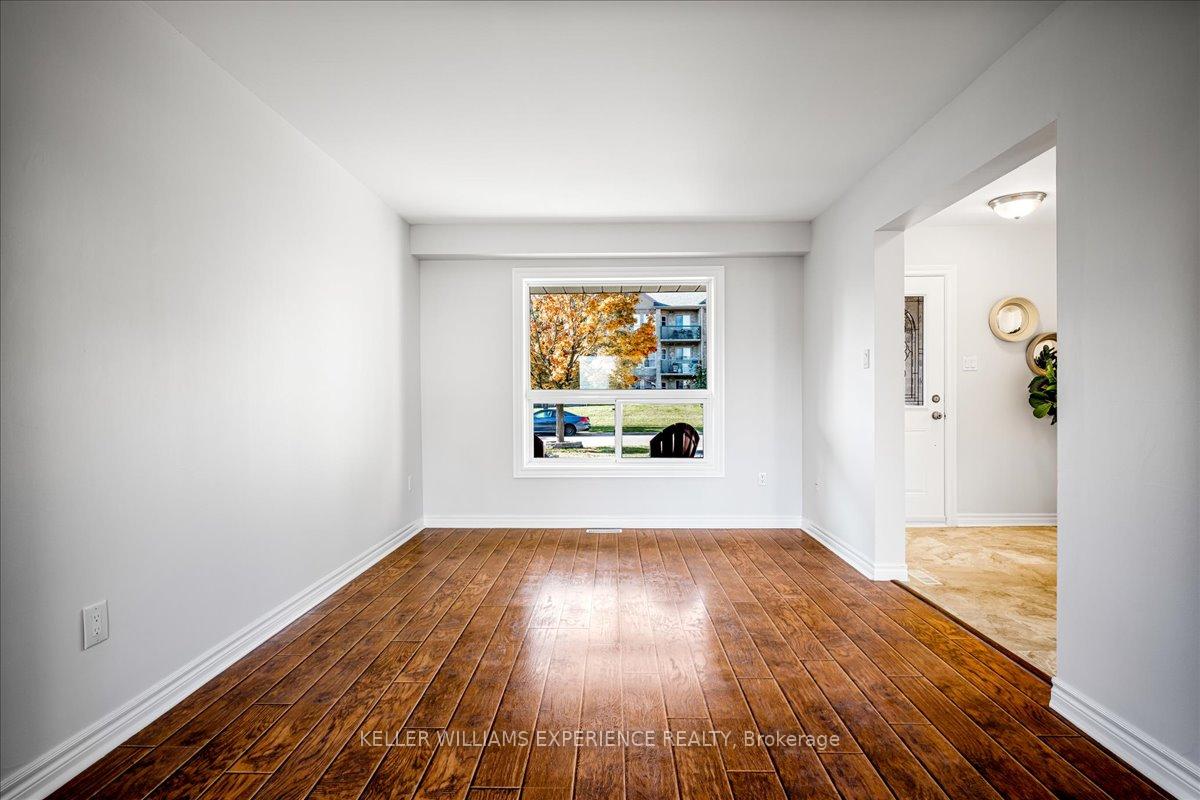 Photo 37 of 100 D'ambrosio Drive, Barrie, Painswick North — HOMEH